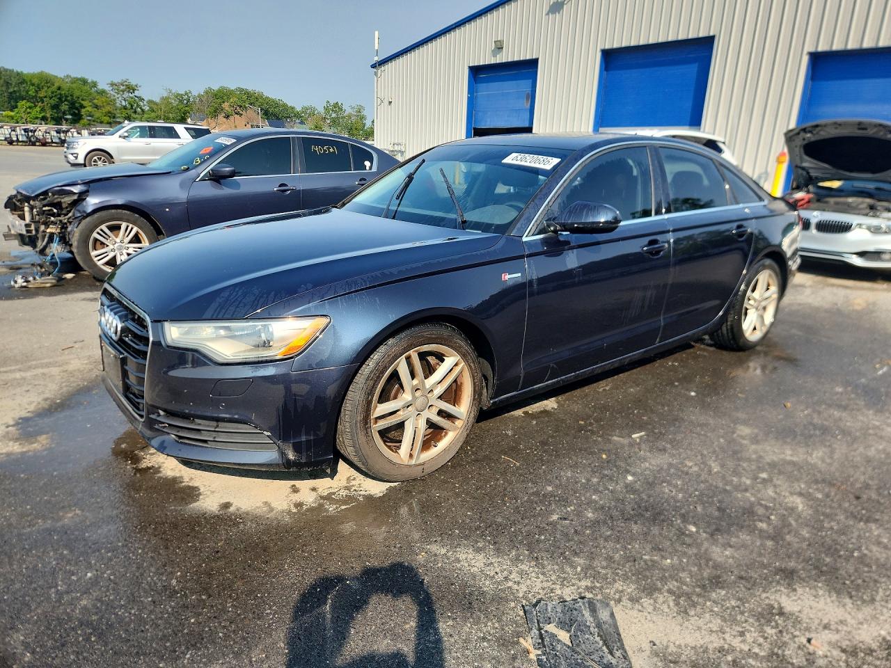 2012 Audi A6 Premium Plus Синий vin: WAUGGAFC5CN111441
