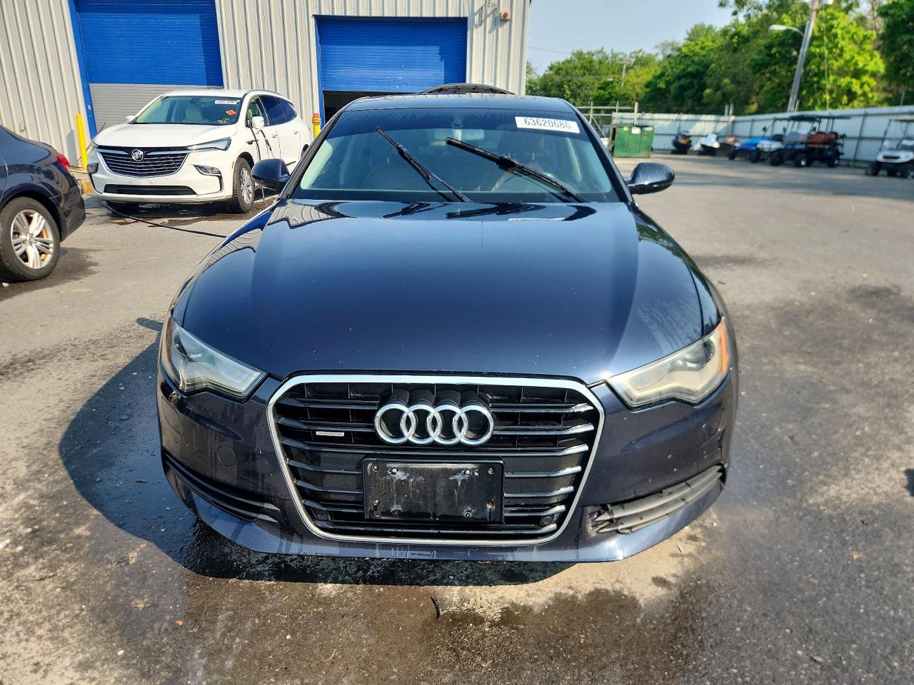 2012 Audi A6 Premium Plus Синий vin: WAUGGAFC5CN111441