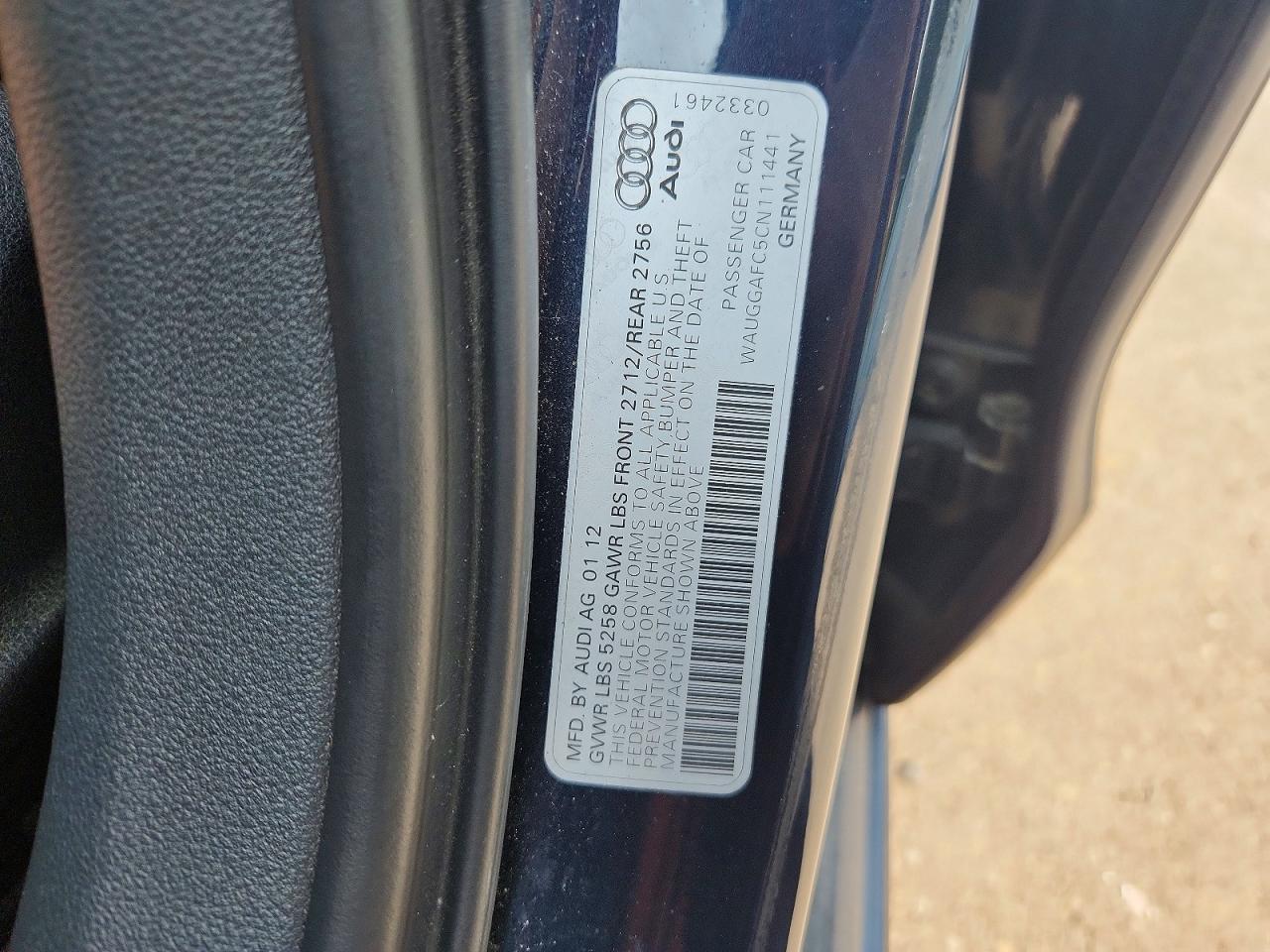 2012 Audi A6 Premium Plus Синий vin: WAUGGAFC5CN111441