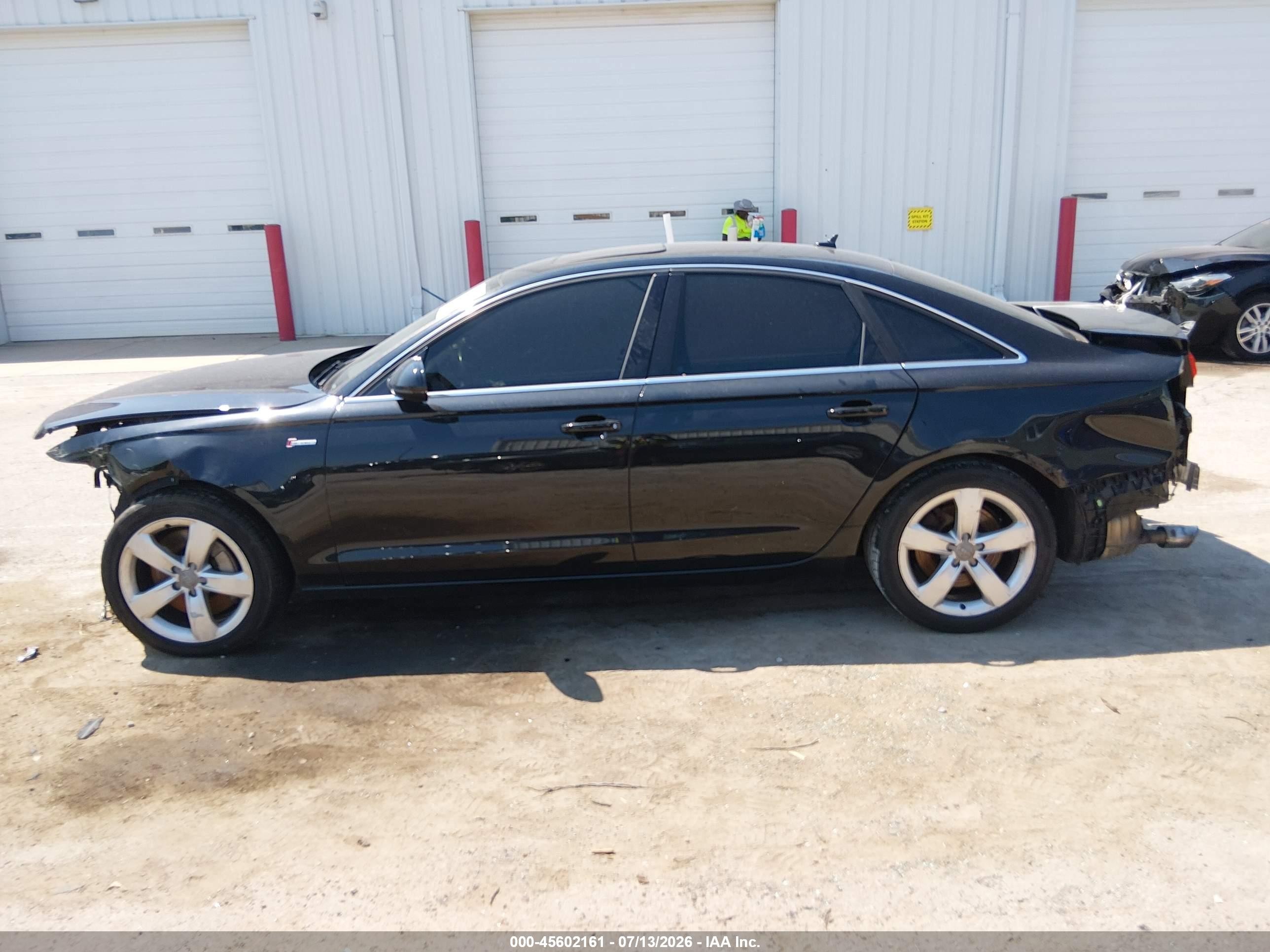 2012 Audi A6 3.0 Premium Black vin: WAUGGAFC5CN175088
