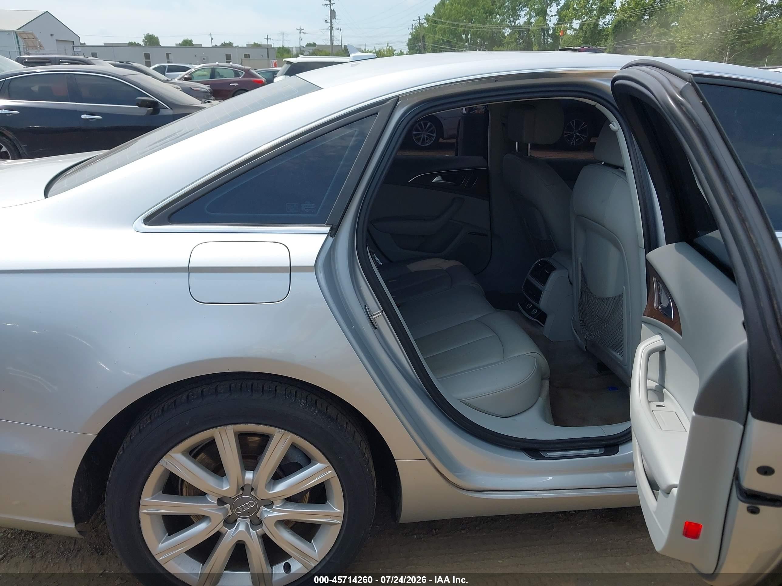 2013 Audi A6 3.0t Premium Silver vin: WAUGGAFC5DN067376