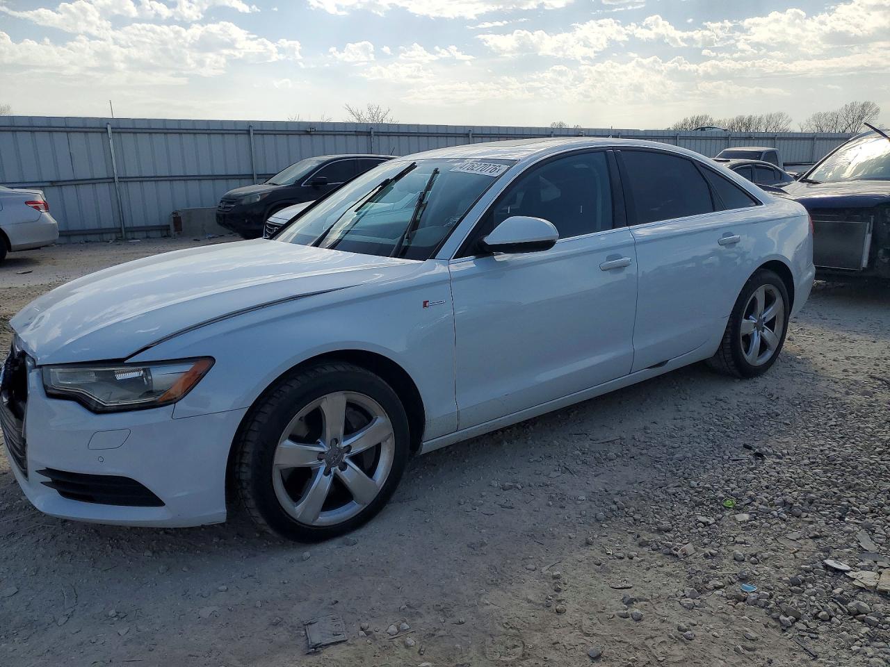 2012 Audi A6 Premium Plus White vin: WAUGGAFC8CN058573