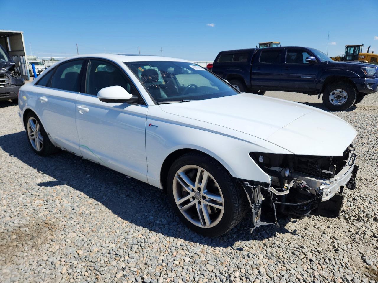 2012 Audi A6 Premium Plus White vin: WAUGGAFC8CN096854