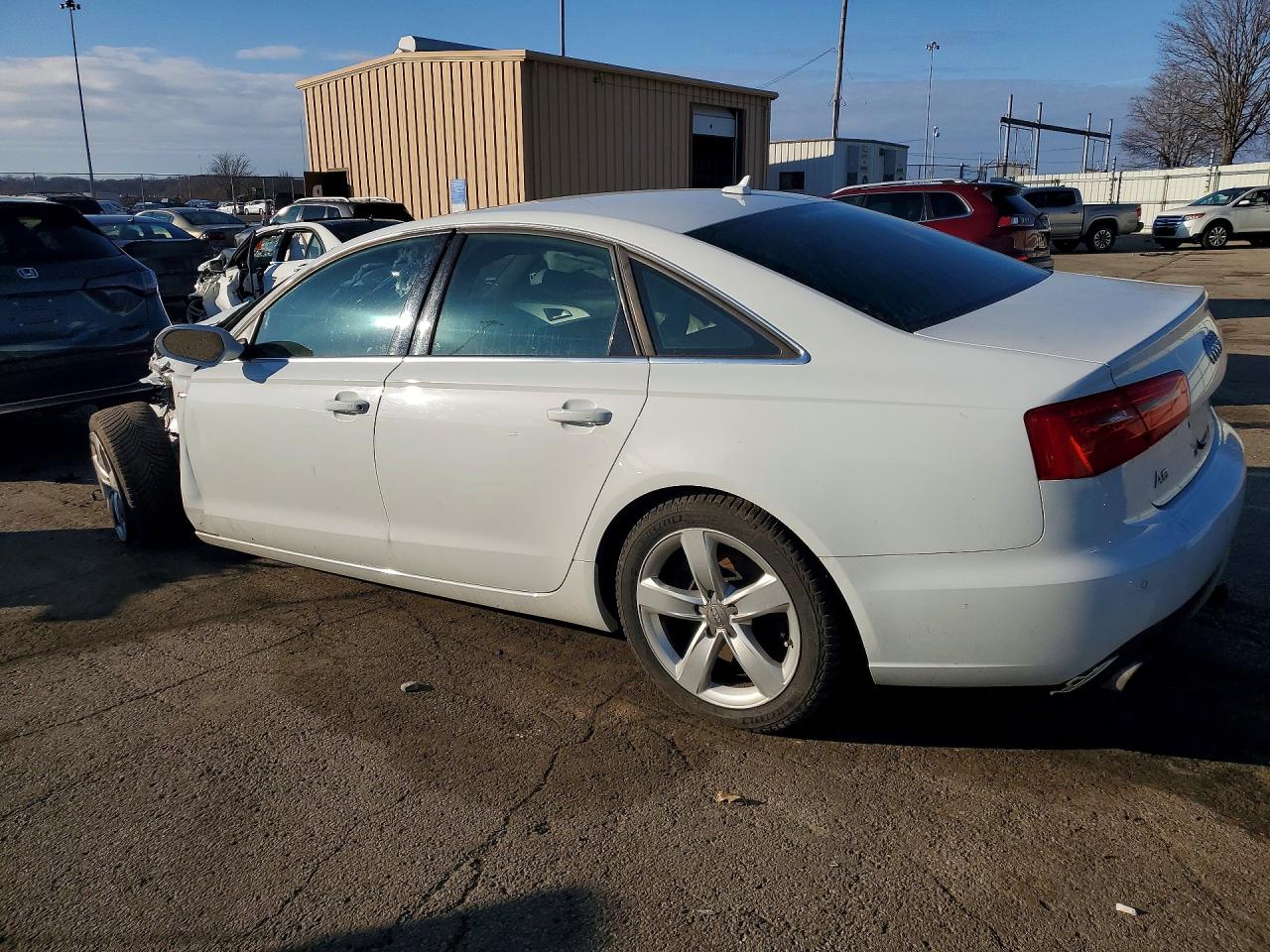 2012 Audi A6 Premium Plus White vin: WAUGGAFC8CN137418