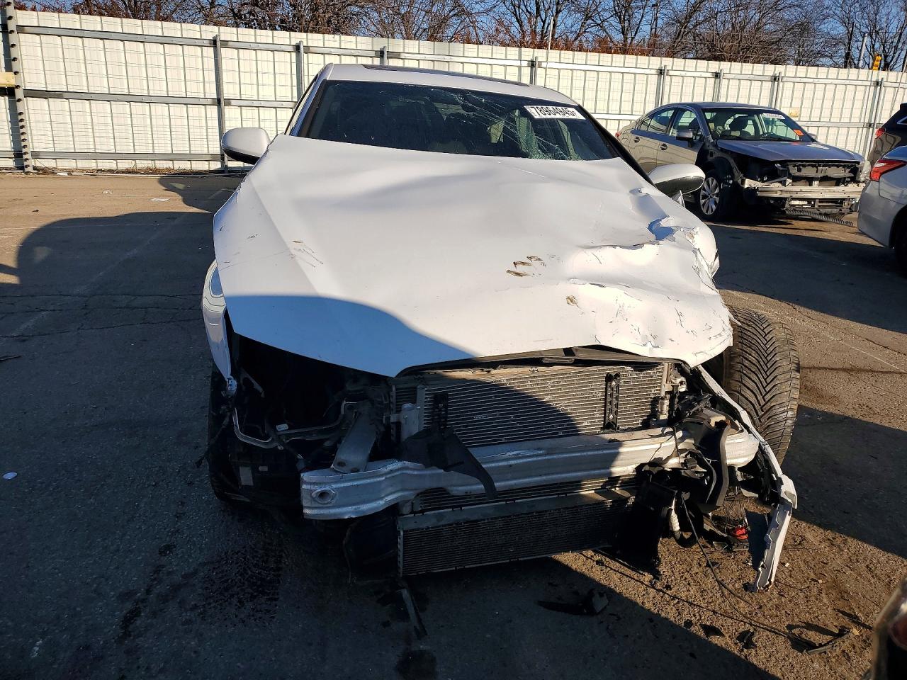 2012 Audi A6 Premium Plus White vin: WAUGGAFC8CN137418