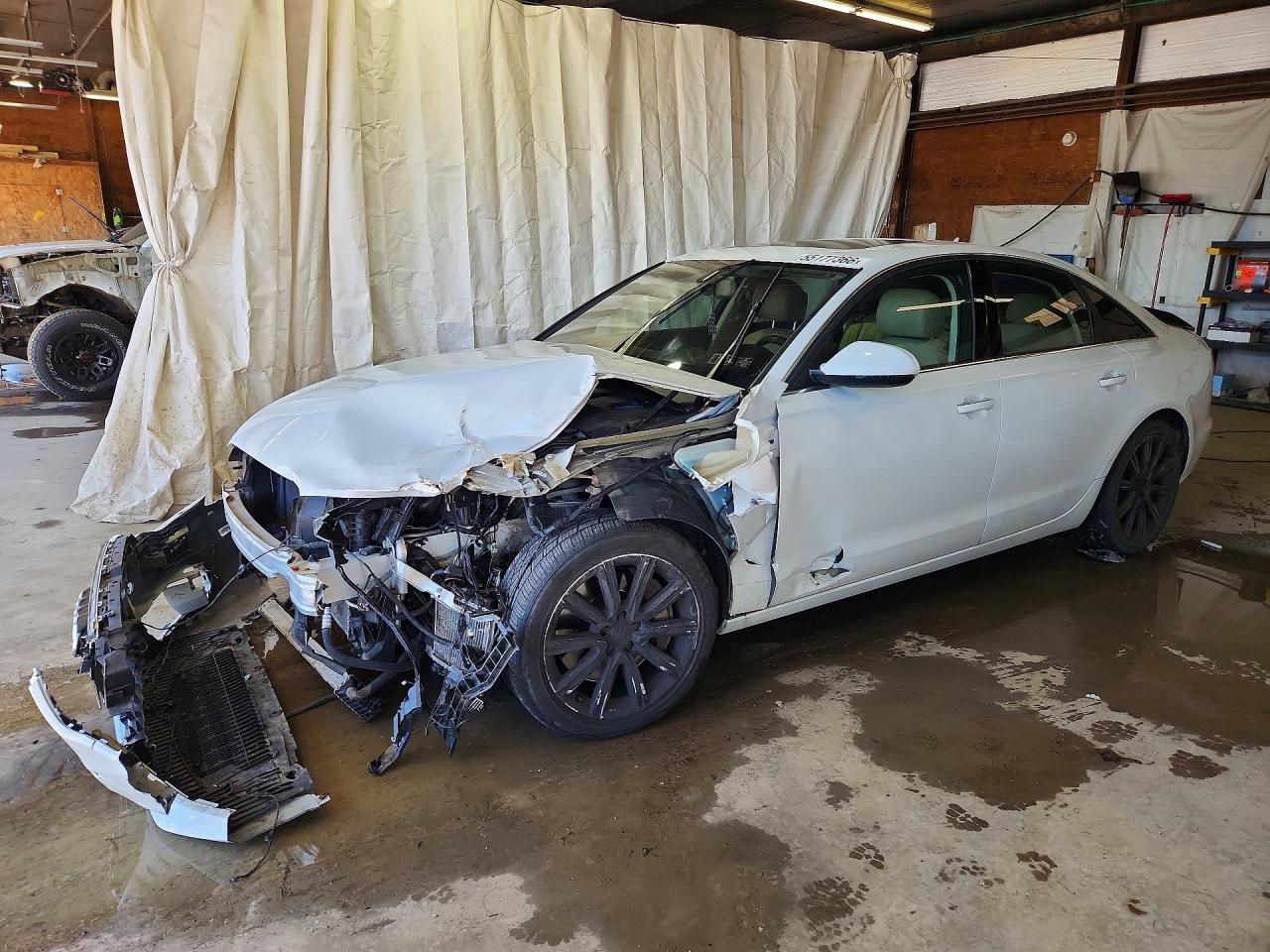 2013 Audi A6 Premium Plus White vin: WAUGGAFC8DN047347