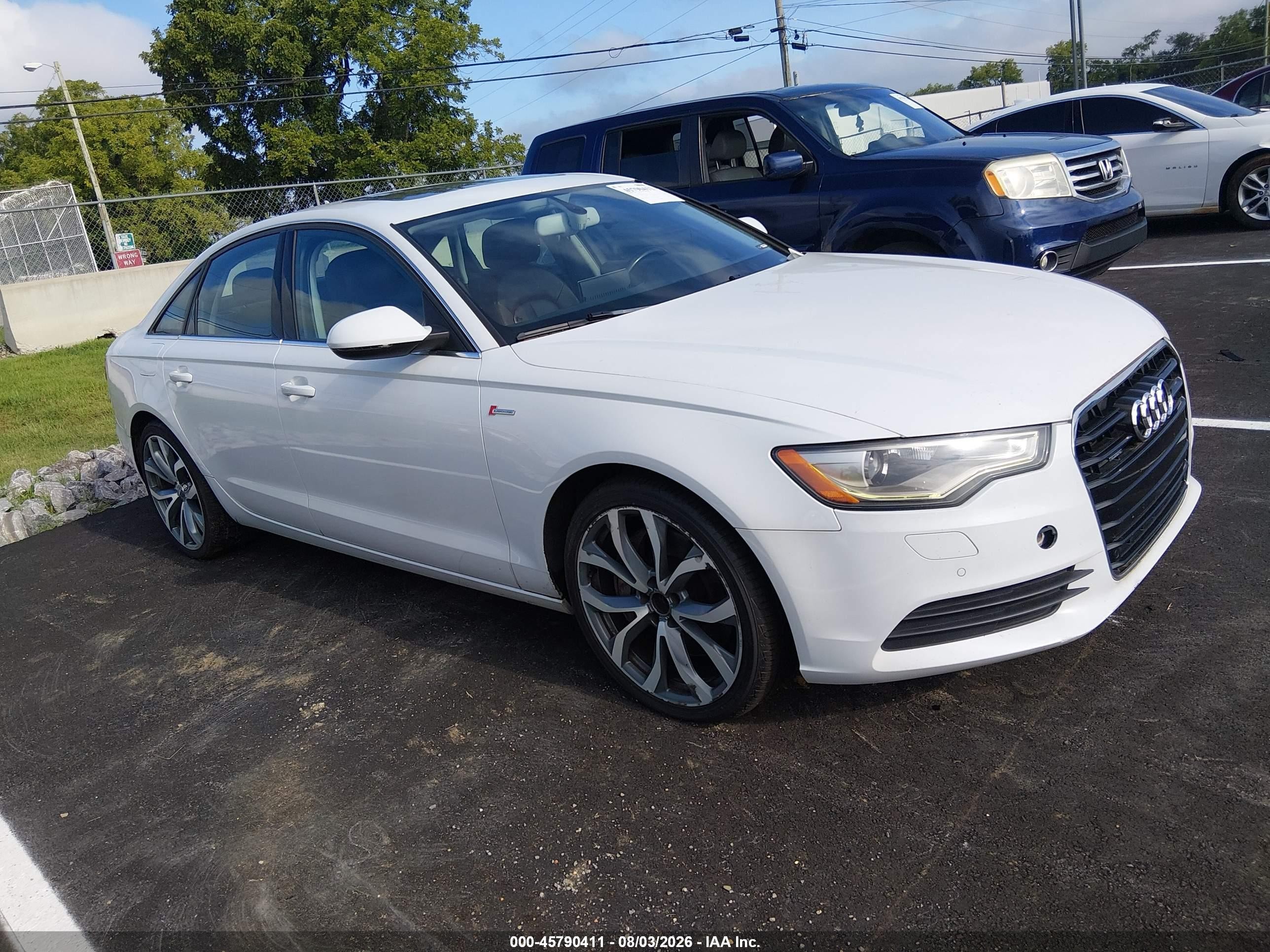 2012 Audi A6 3.0t Premium Plus White vin: WAUGGAFC9CN101785