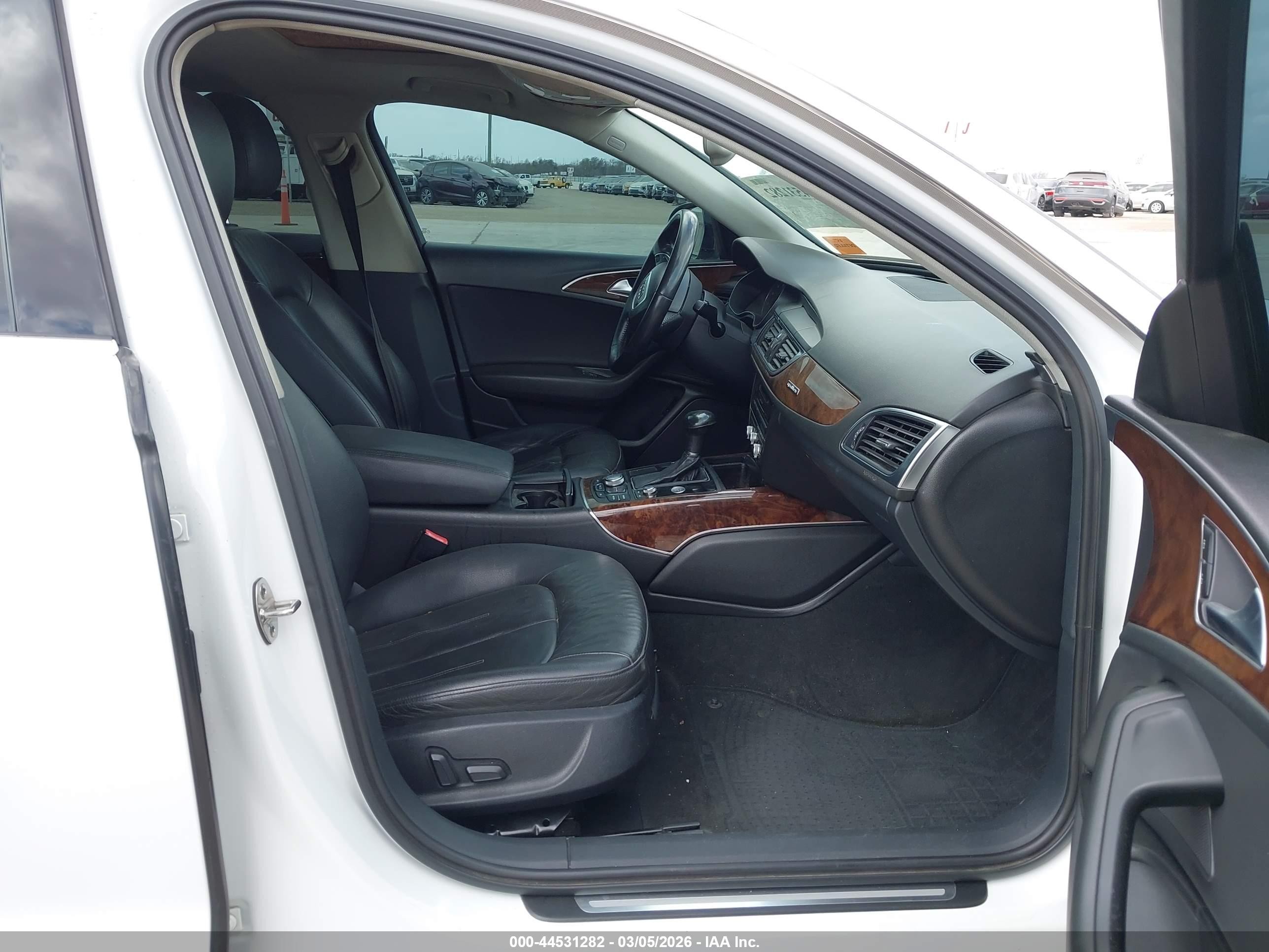 2013 Audi A6 3.0t Premium White vin: WAUGGAFC9DN080616