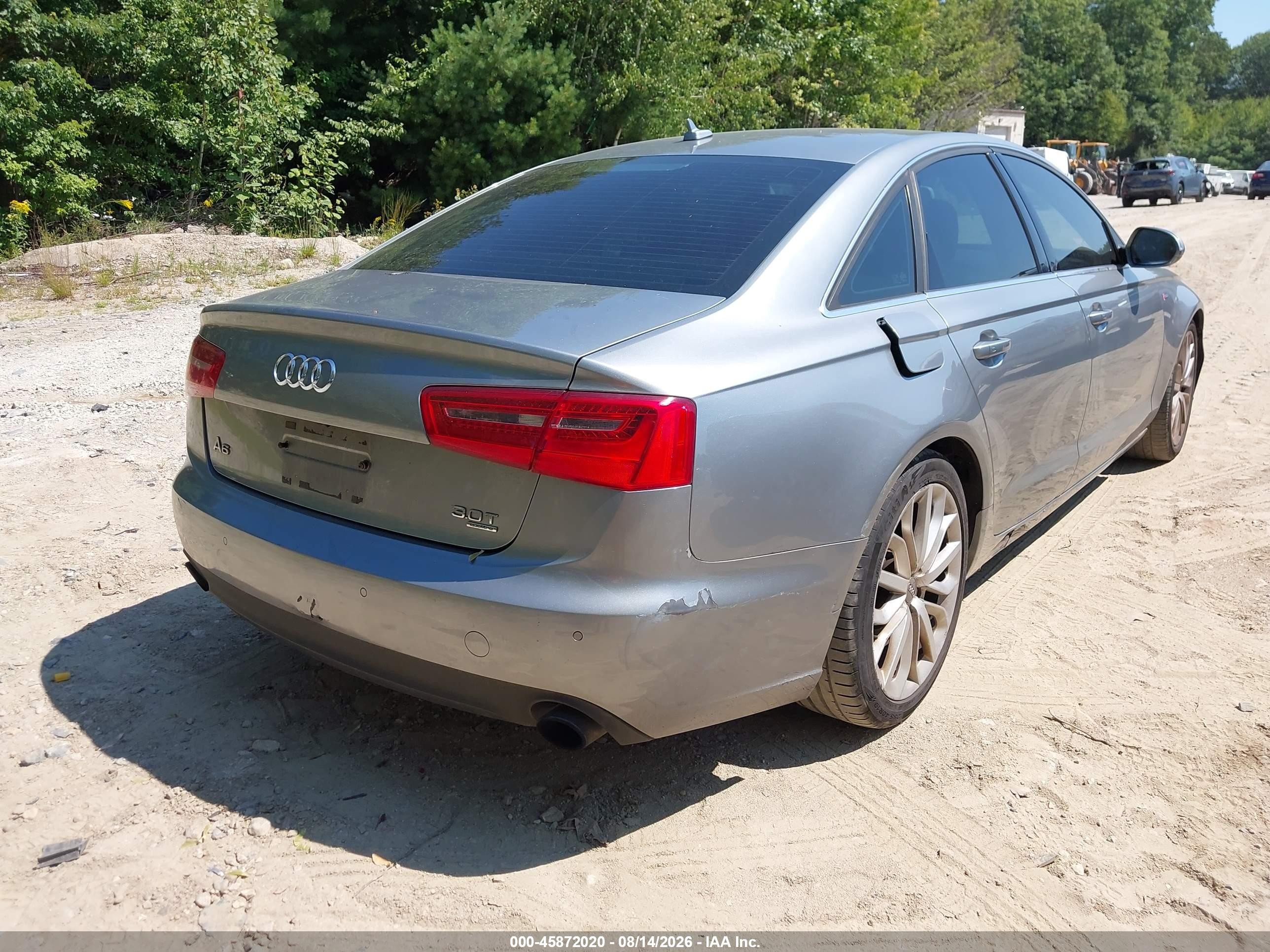 2012 Audi A6 3.0t Premium Plus Silver vin: WAUGGAFCXCN039054