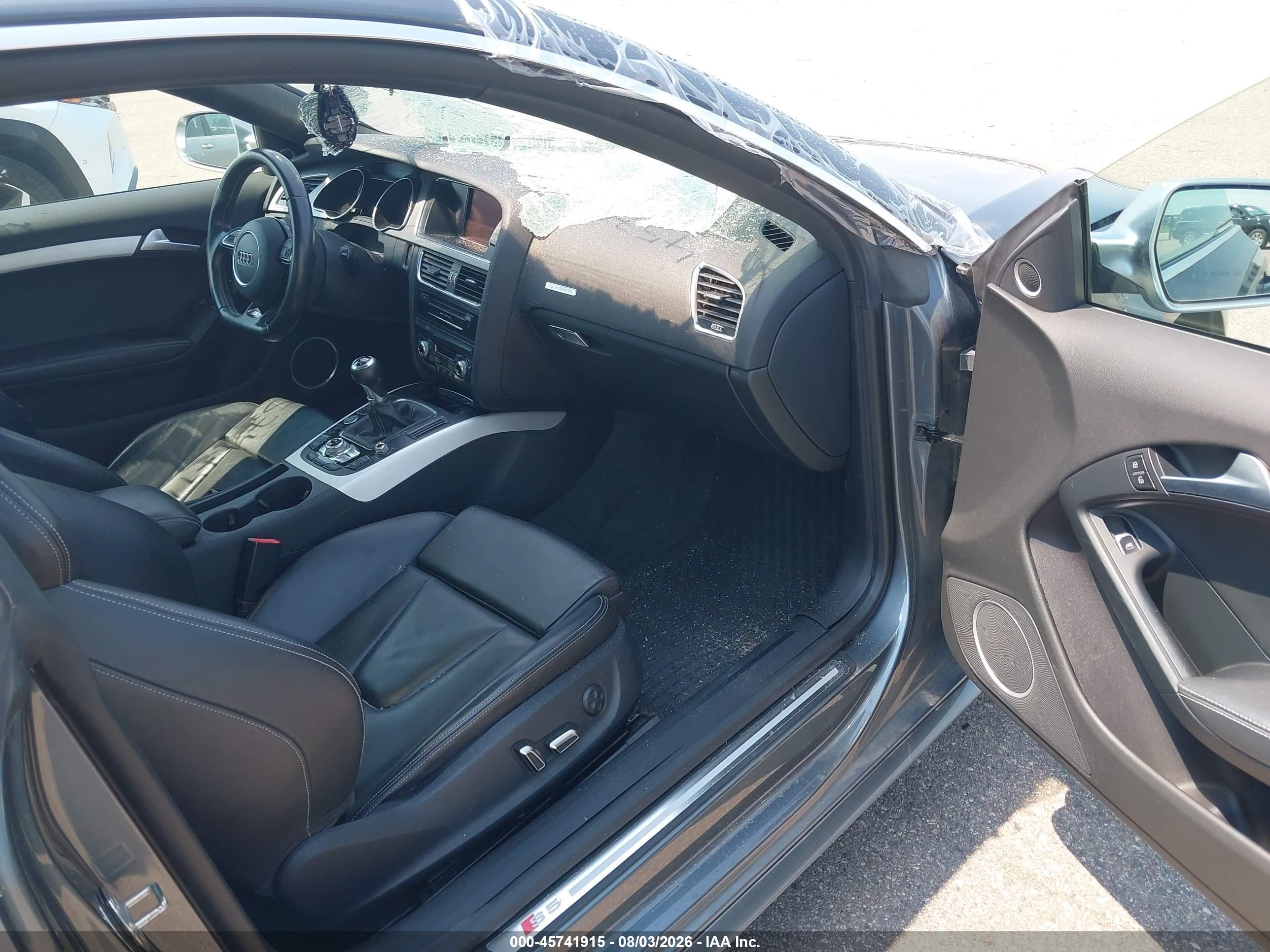 2013 Audi S5 3.0t Premium Plus Серый vin: WAUGGAFR2DA002108
