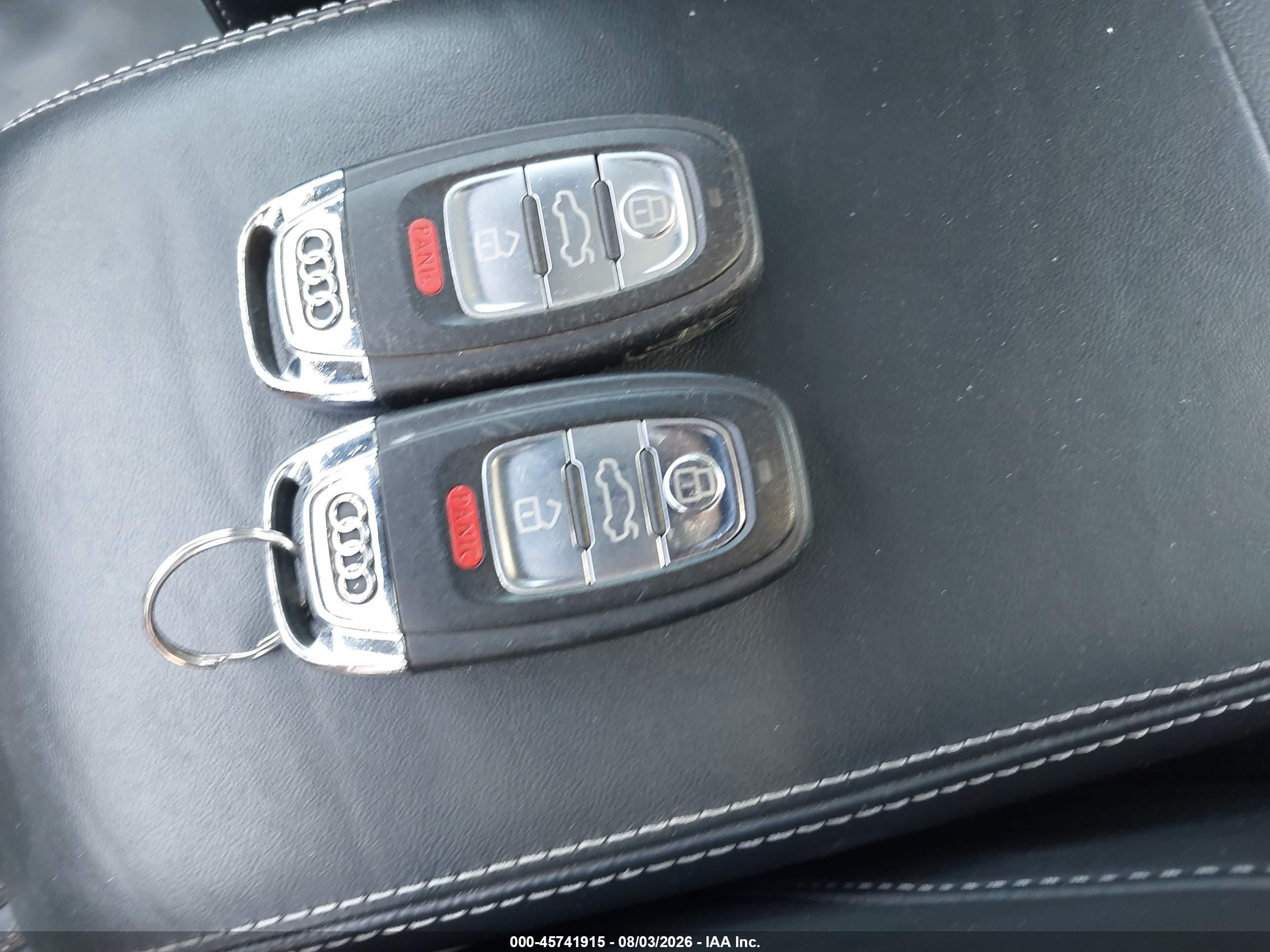 2013 Audi S5 3.0t Premium Plus Серый vin: WAUGGAFR2DA002108