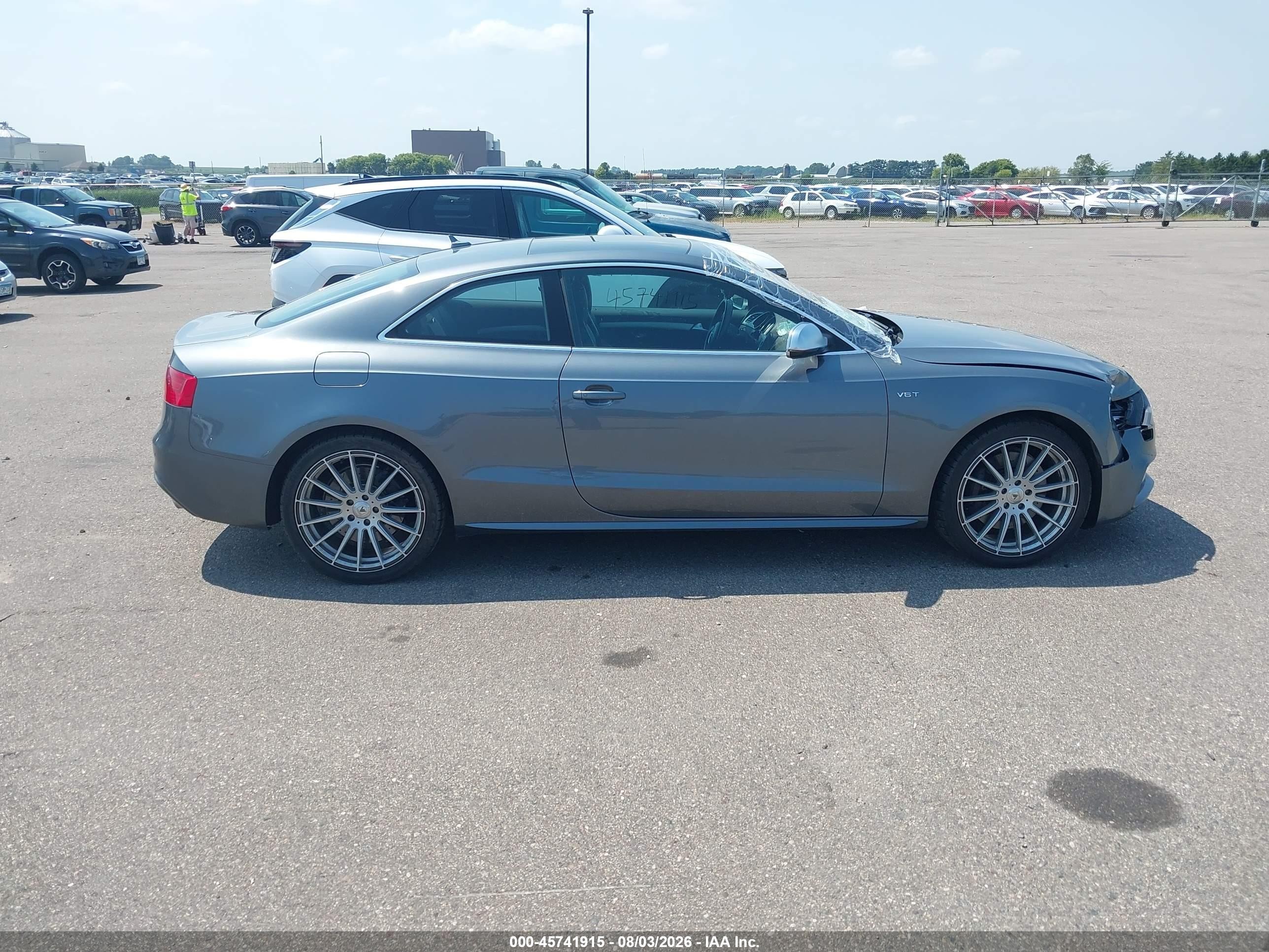 2013 Audi S5 3.0t Premium Plus Серый vin: WAUGGAFR2DA002108