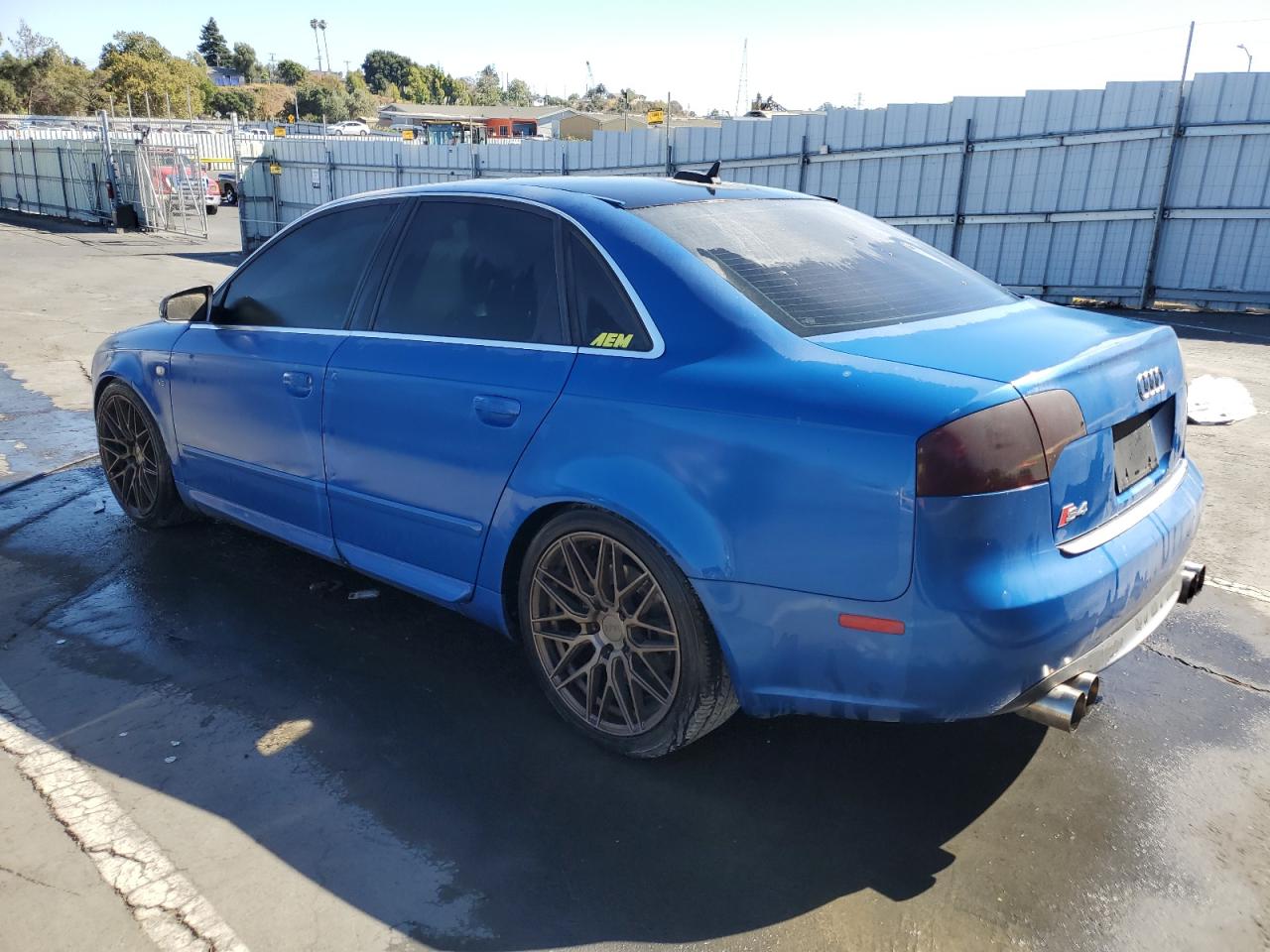 2005 Audi New S4 Quattro Blue vin: WAUGL68E15A459139