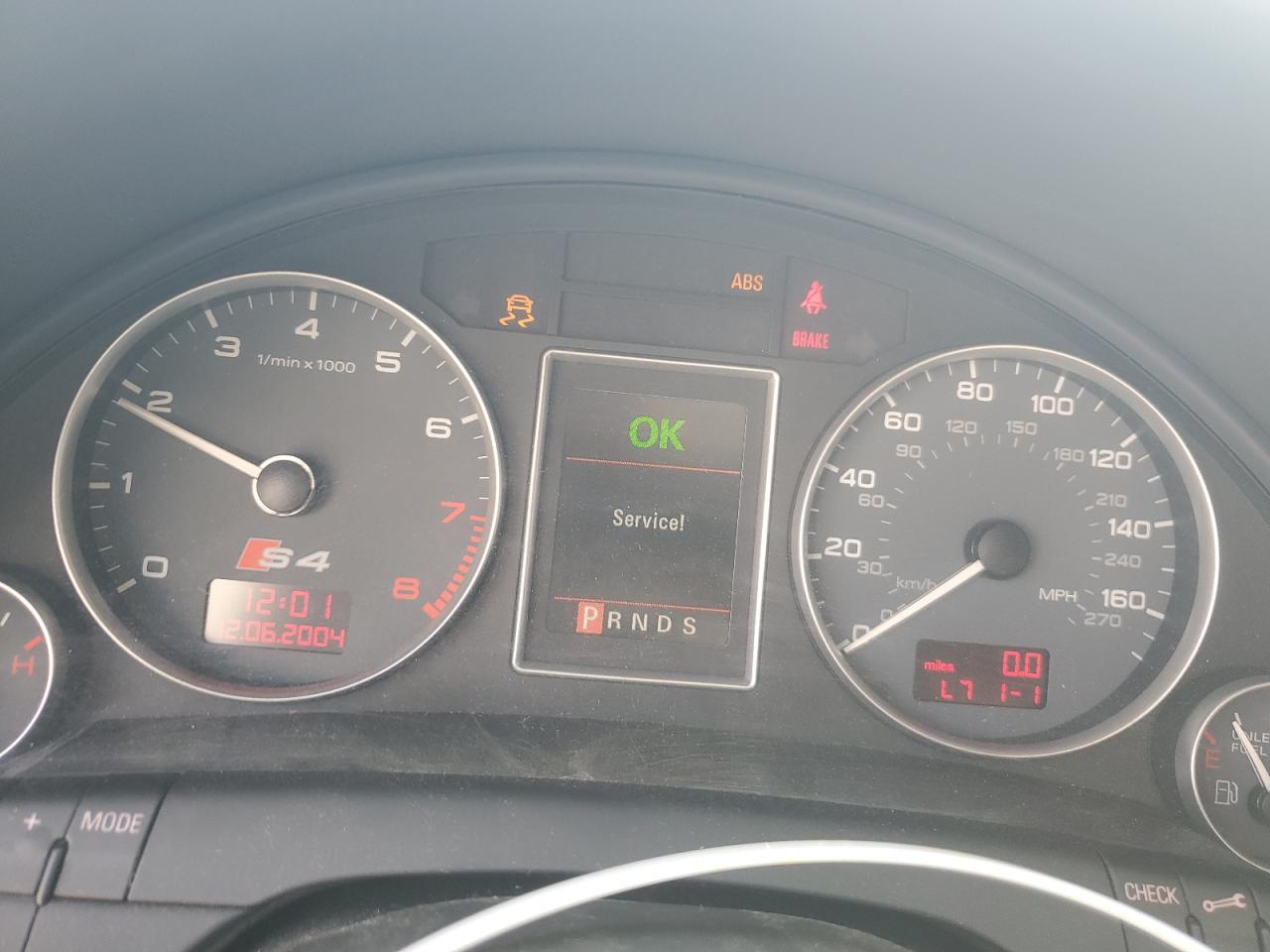 2005 Audi New S4 Quattro Blue vin: WAUGL68E15A459139 Damage: Warning - Traction Control, On, Unacceptable