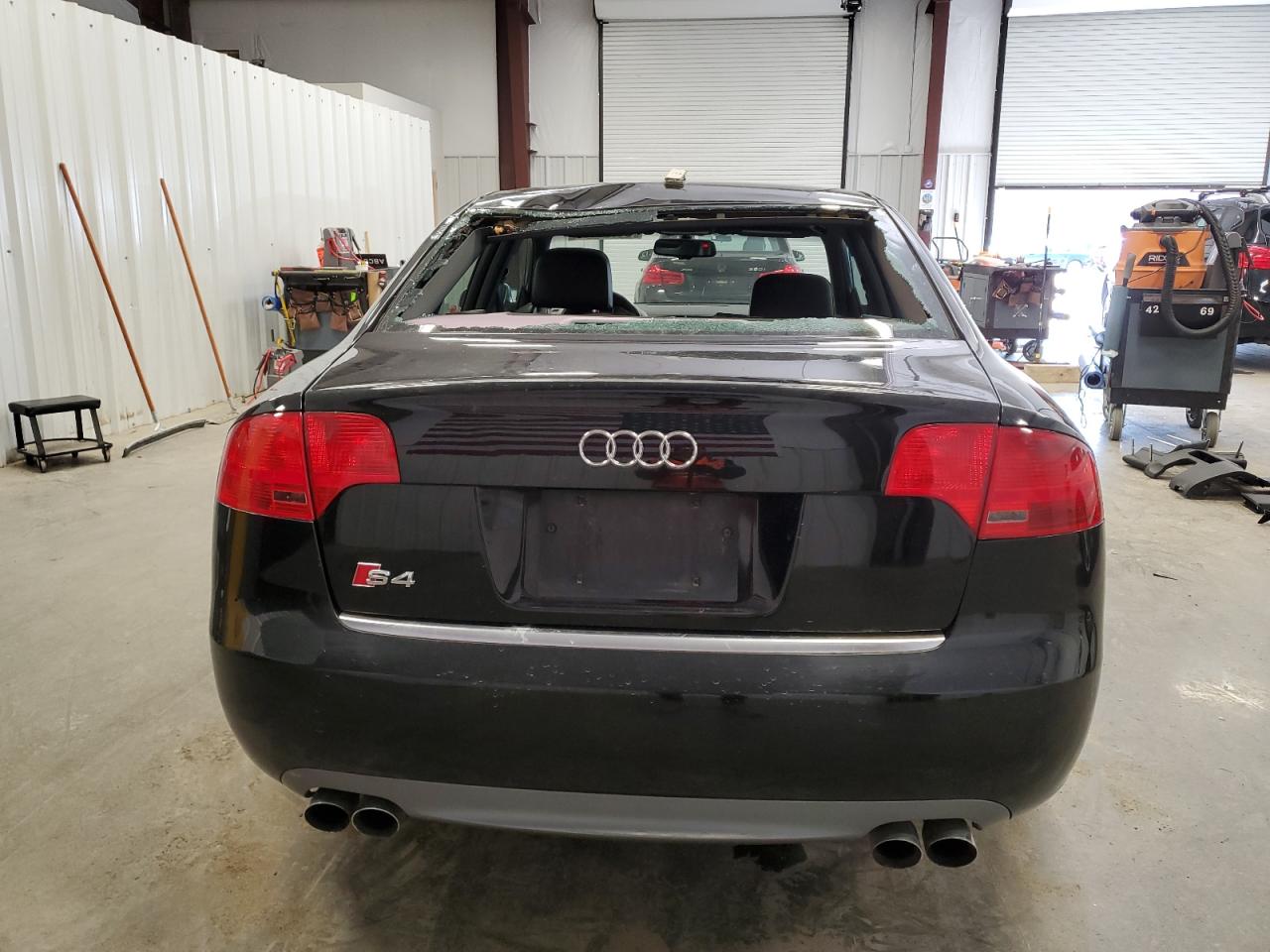 2005 Audi New S4 Quattro Black vin: WAUGL68E55A507743