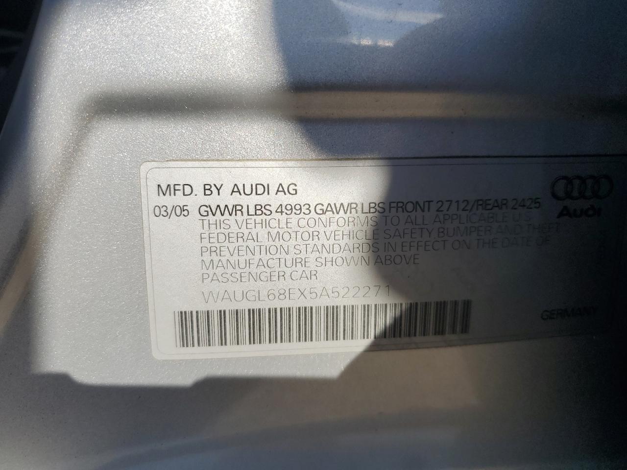 2005 Audi New S4 Quattro Silver vin: WAUGL68EX5A522271