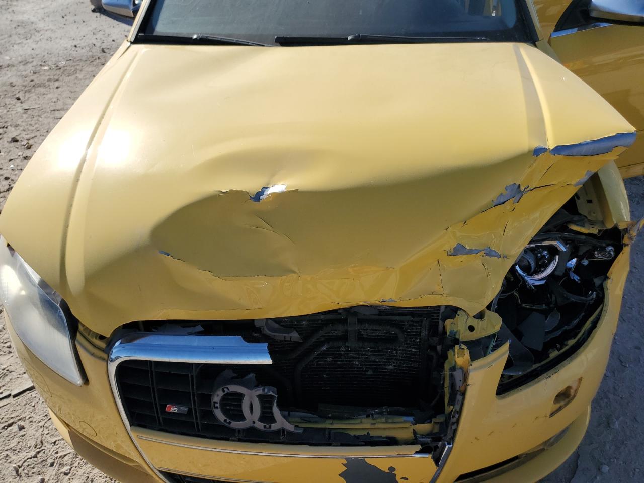 2006 Audi S4 Quattro Yellow vin: WAUGL78E26A297822