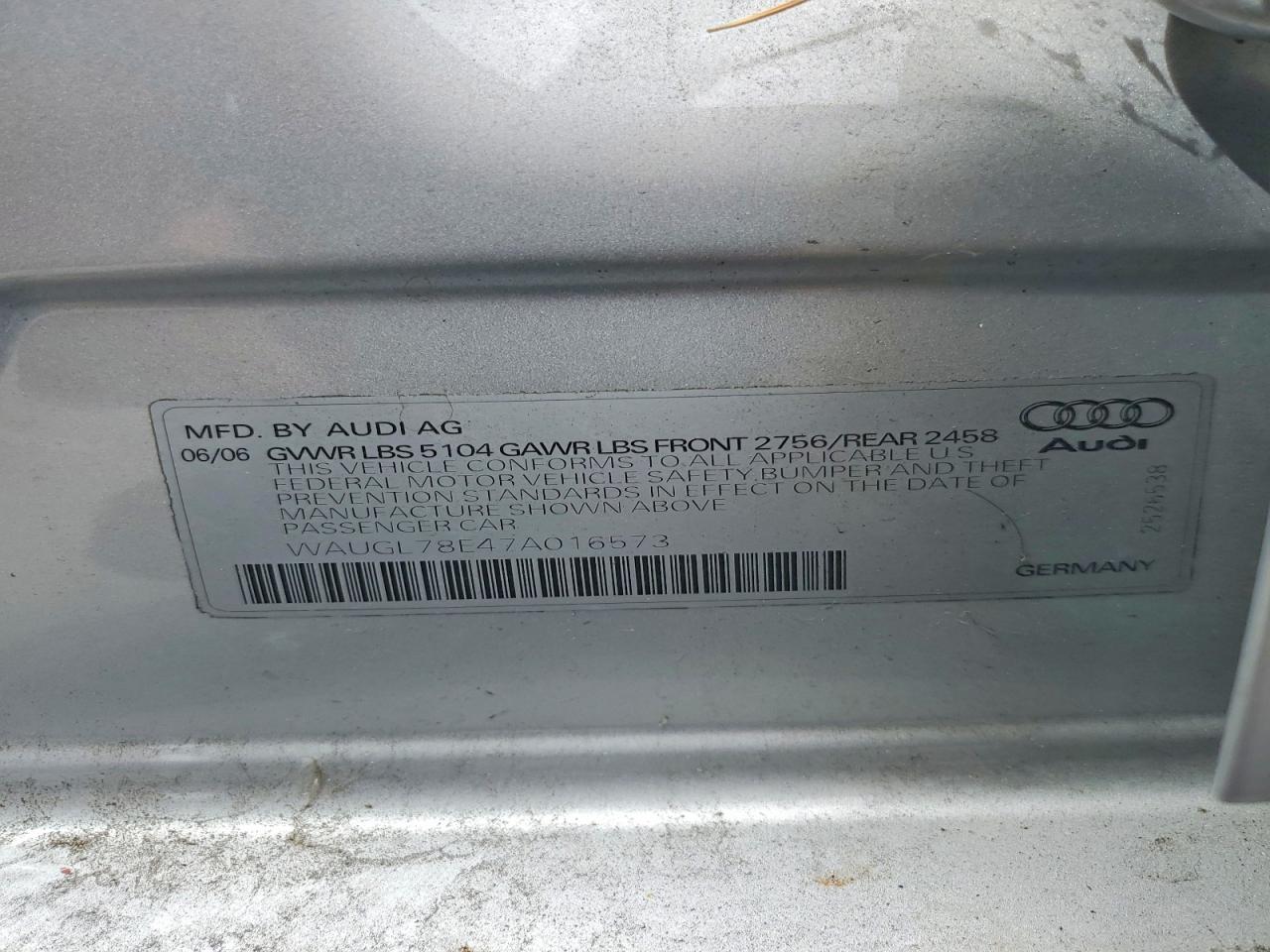 2007 Audi New S4 Quattro Silver vin: WAUGL78E47A016573