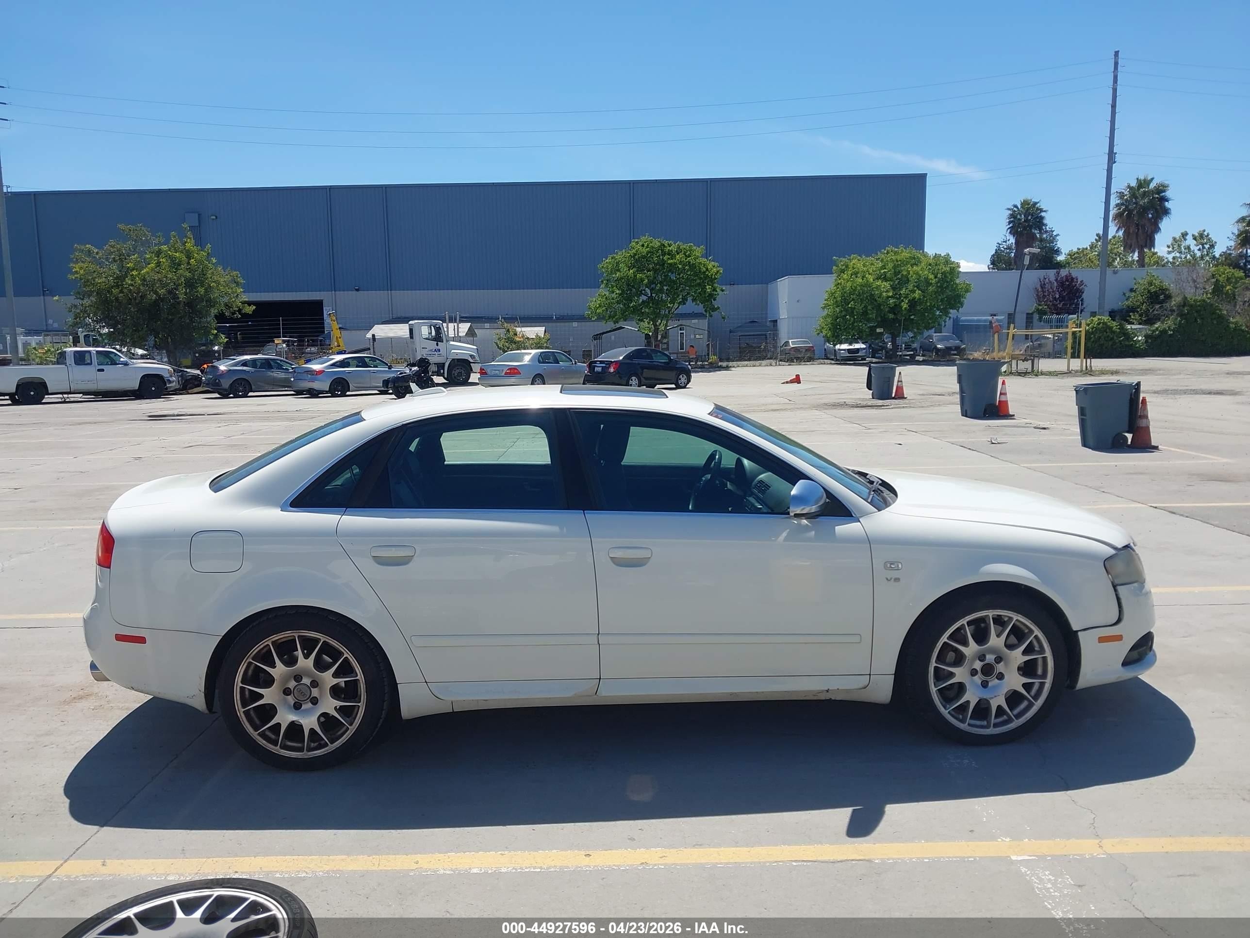 2006 Audi S4 4.2 White vin: WAUGL78E56A182051