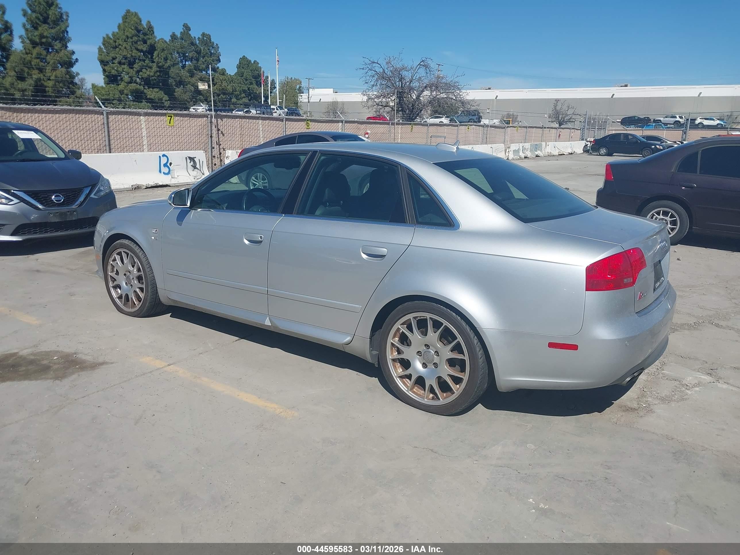 2006 Audi S4 4.2 Silver vin: WAUGL78E66A008117