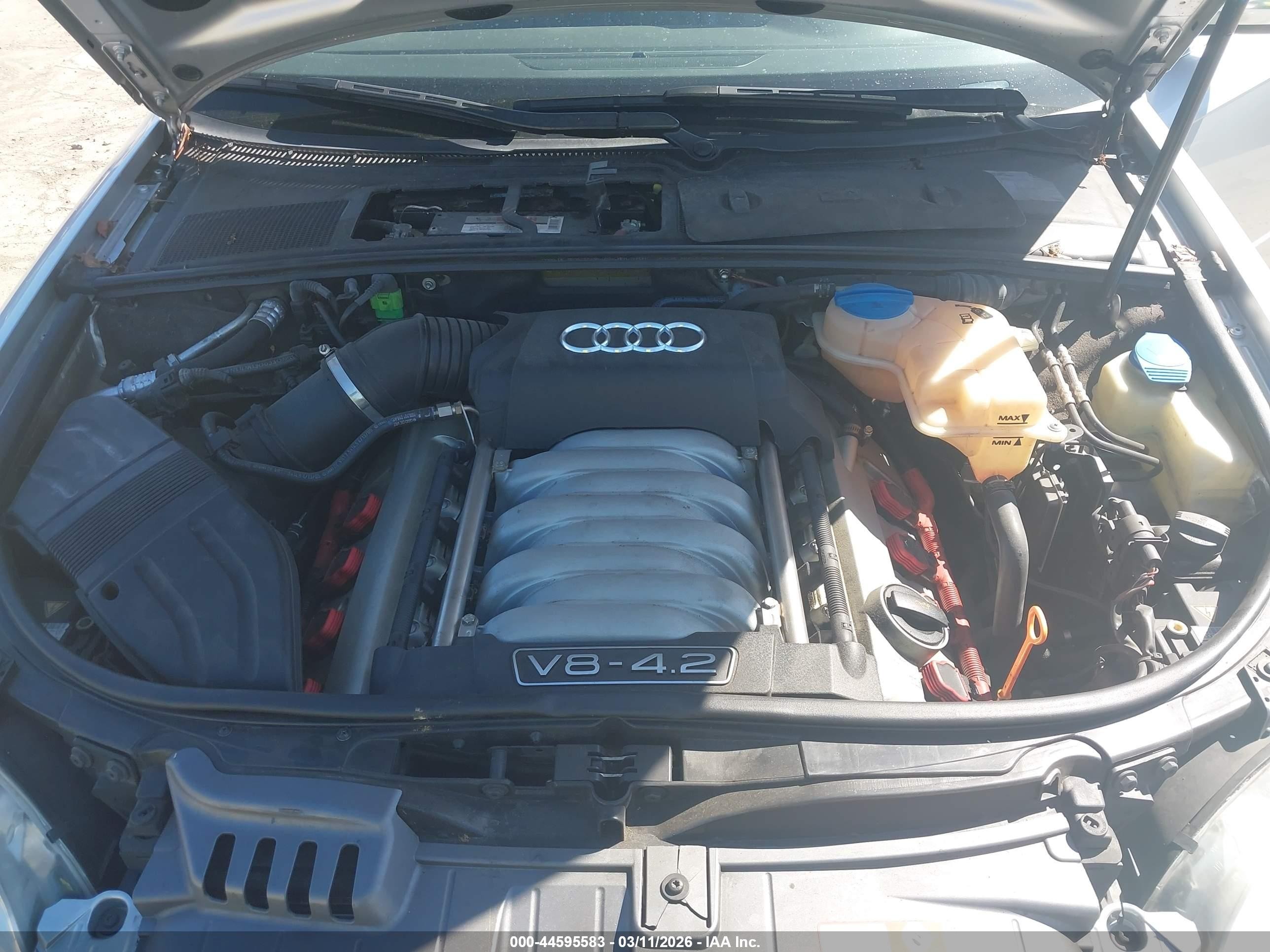 2006 Audi S4 4.2 Silver vin: WAUGL78E66A008117