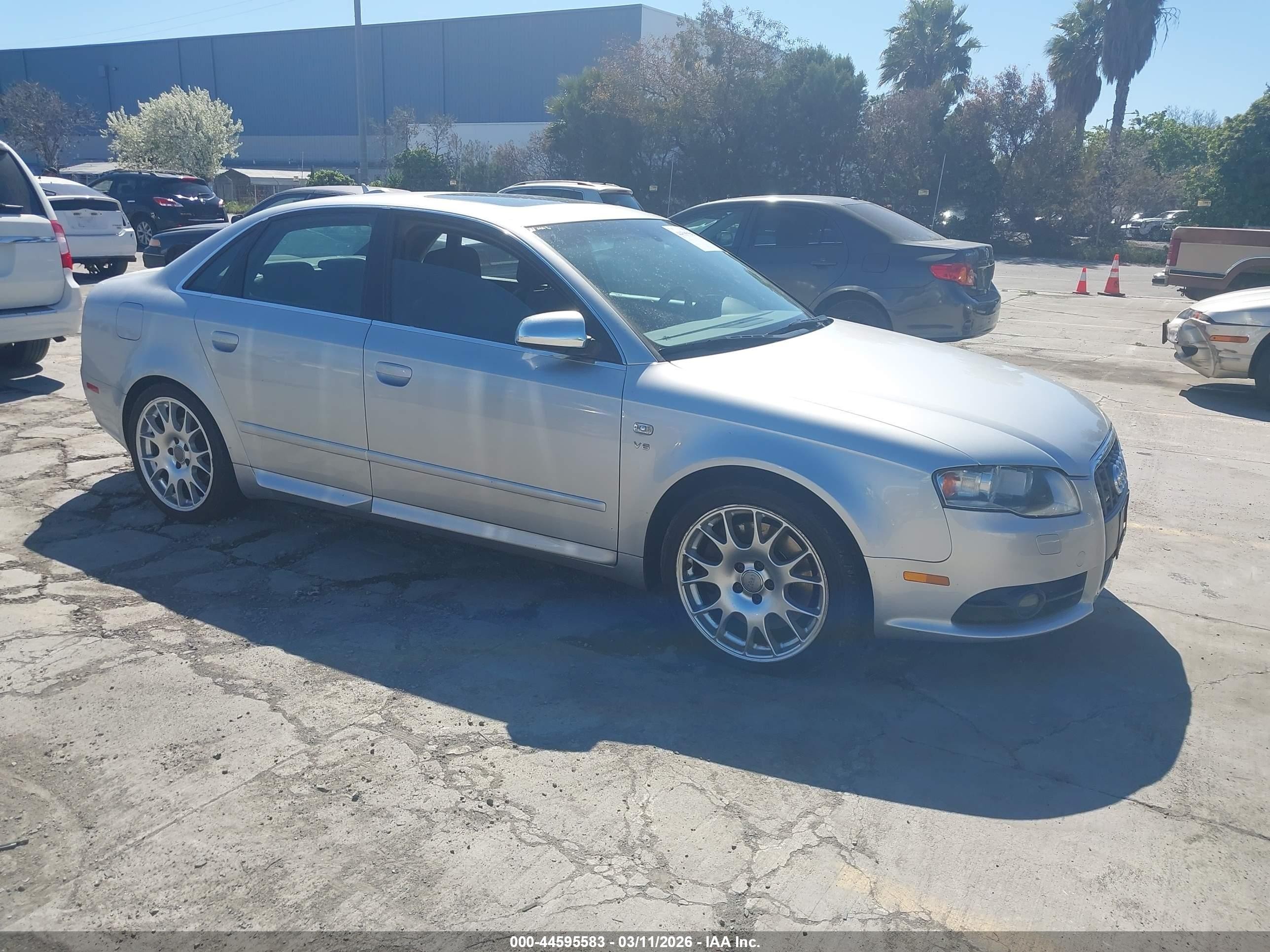 2006 Audi S4 4.2 Silver vin: WAUGL78E66A008117