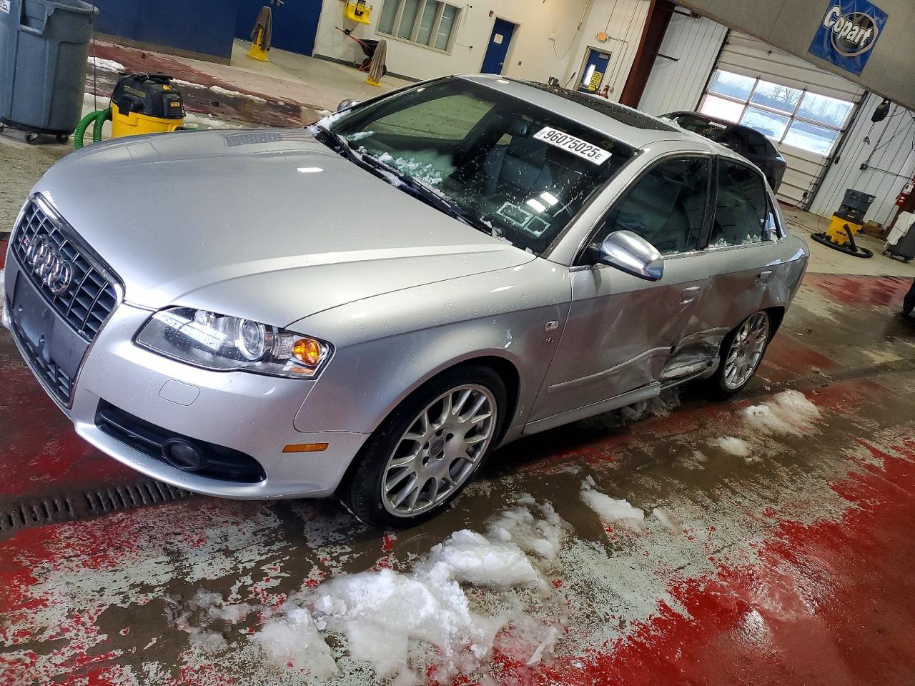 2006 Audi S4 Quattro Silver vin: WAUGL78E76A060968