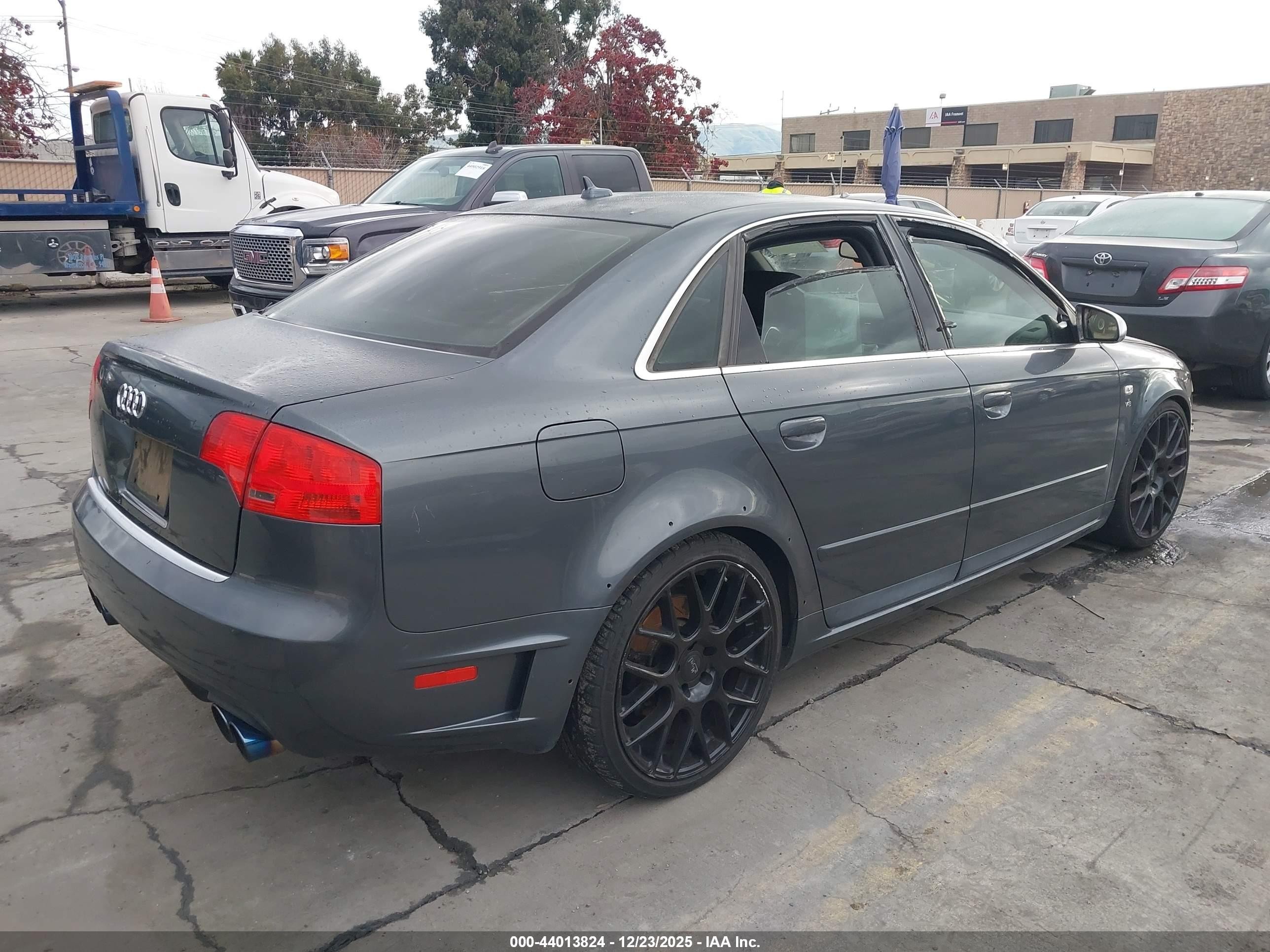 2007 Audi S4 4.2 Gray vin: WAUGL78E87A216503