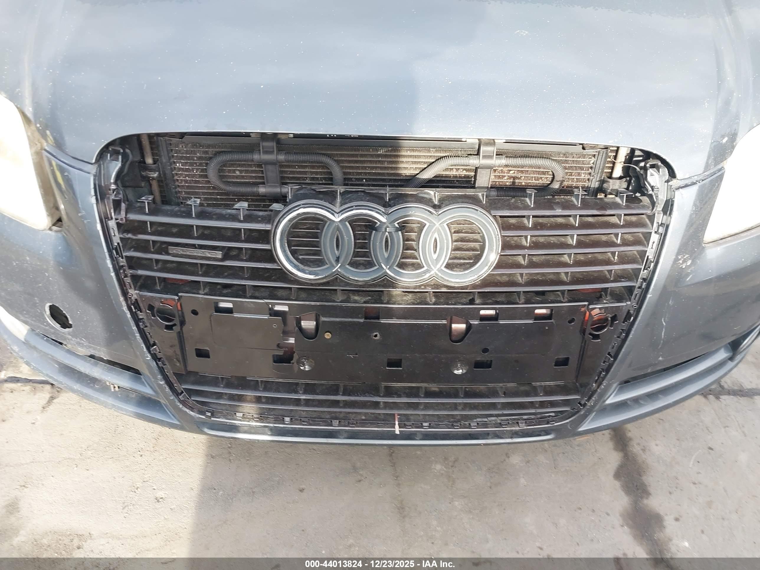 2007 Audi S4 4.2 Gray vin: WAUGL78E87A216503