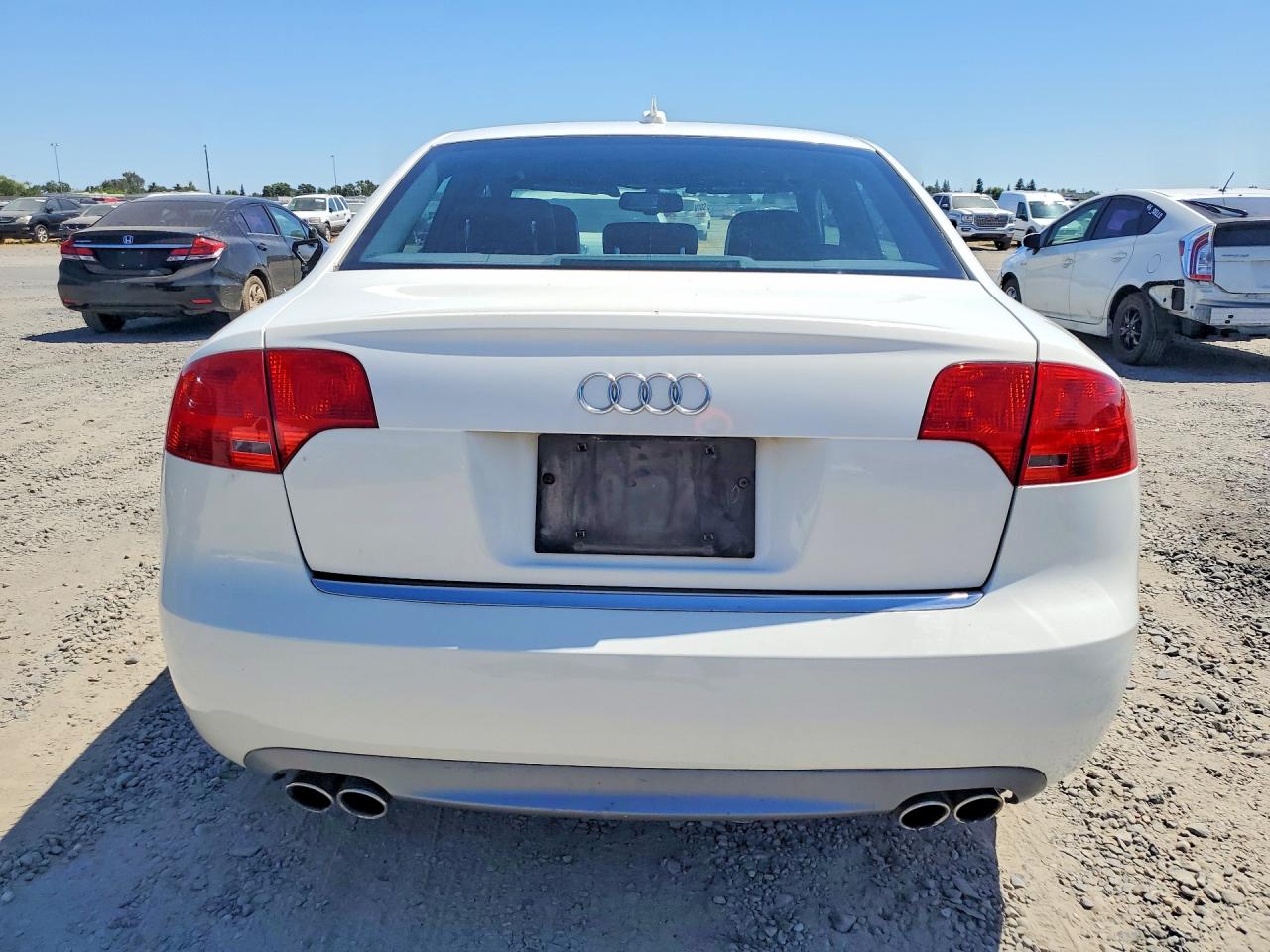 2005 Audi New S4 Quattro White vin: WAUGL78E95A544140