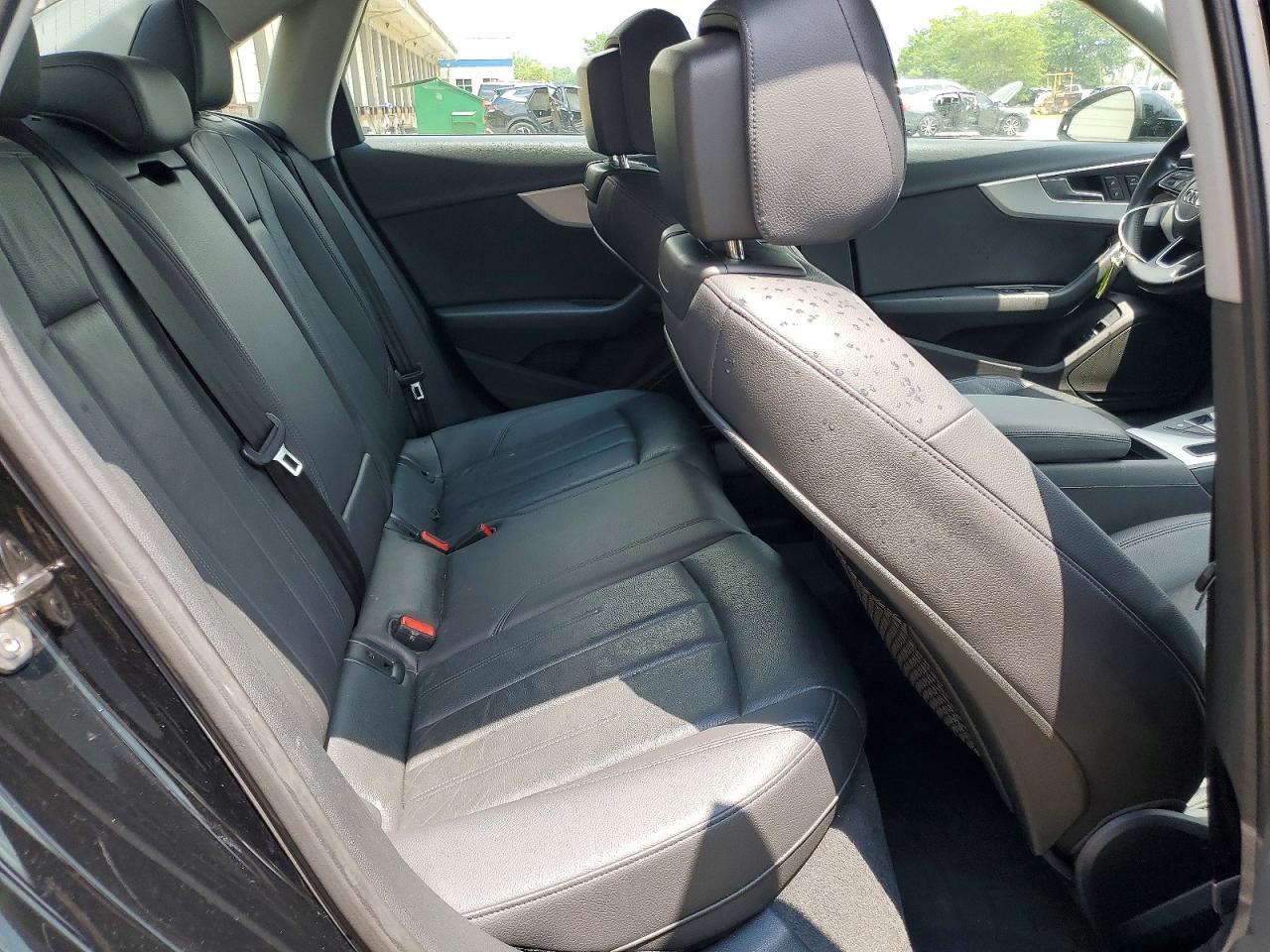 2017 Audi A4 Ultra Premium Black vin: WAUGMAF43HN031967