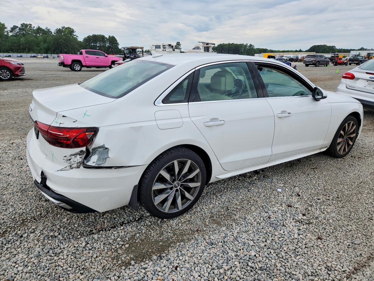 2020 Audi A4 Premium White vin: WAUGMAF45LN005153