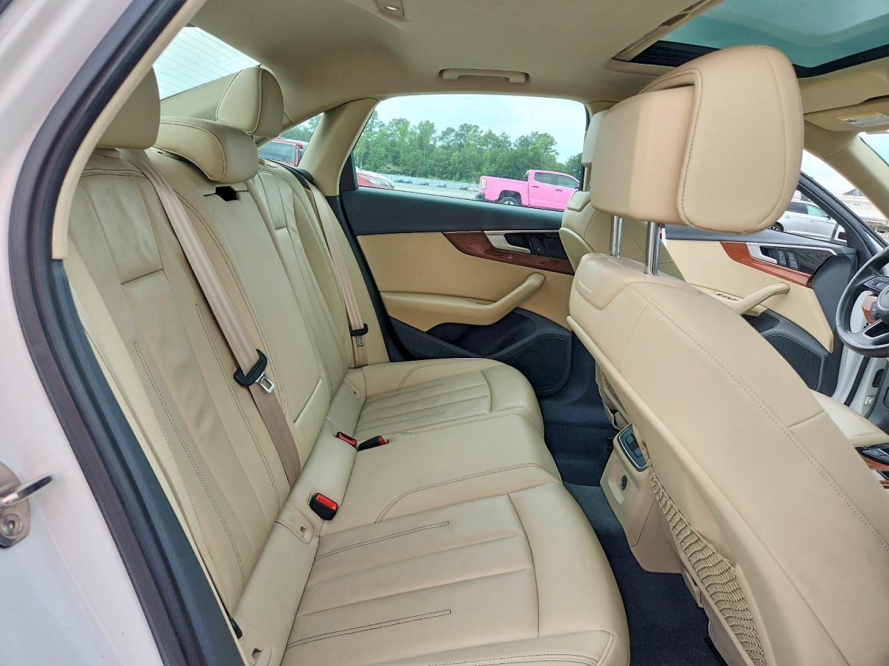 2020 Audi A4 Premium White vin: WAUGMAF45LN005153