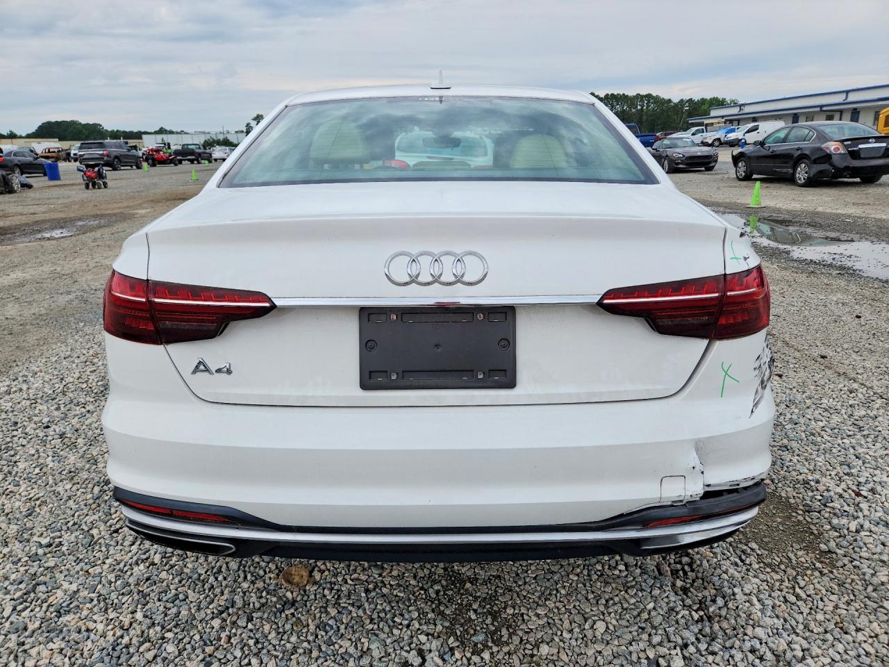 2020 Audi A4 Premium White vin: WAUGMAF45LN005153
