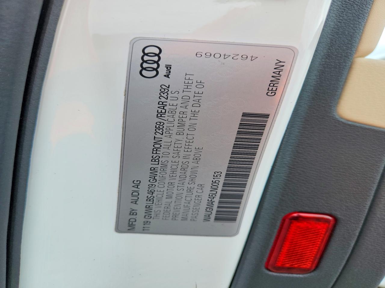 2020 Audi A4 Premium White vin: WAUGMAF45LN005153