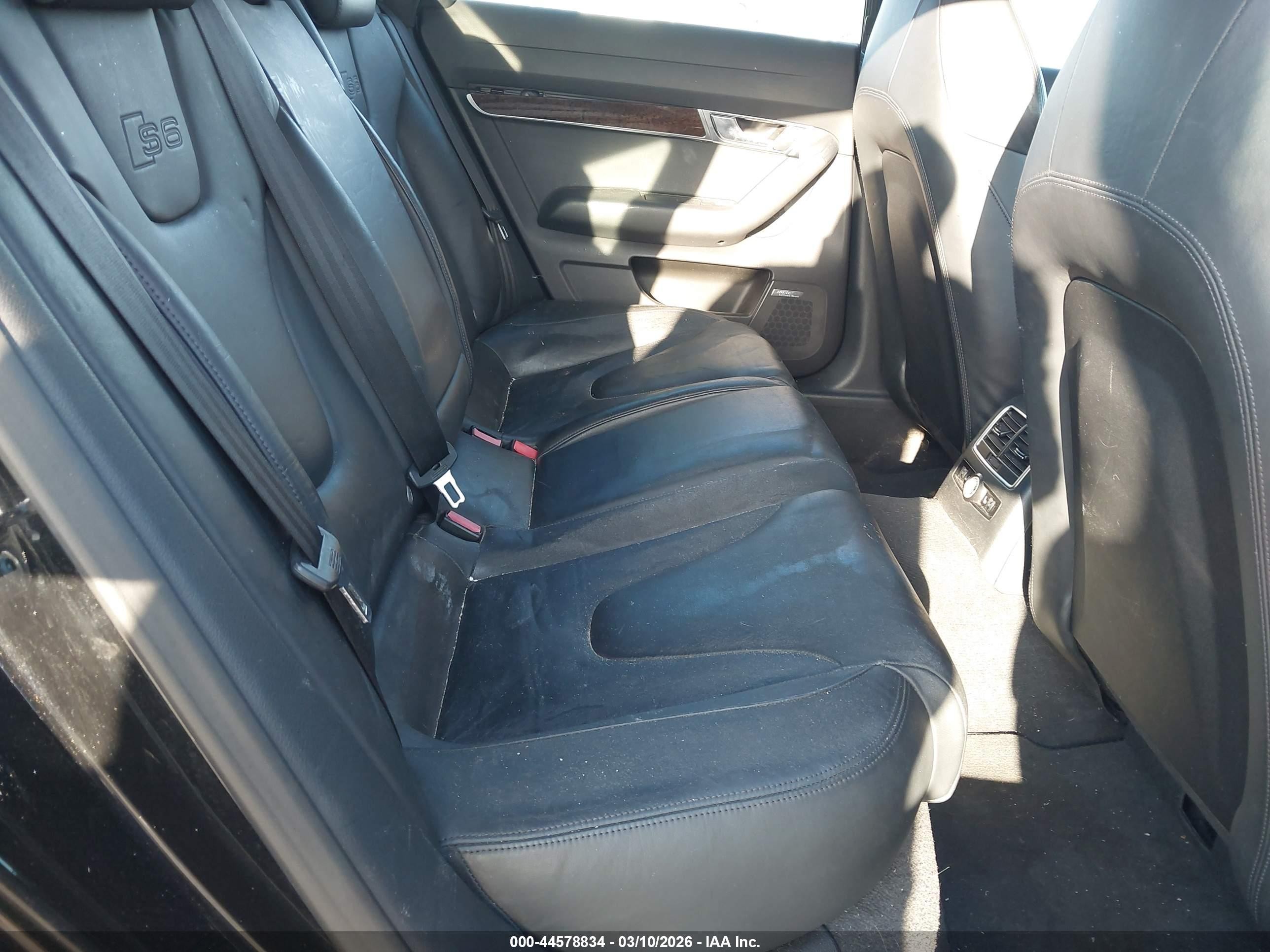 2007 Audi S6 5.2 Black vin: WAUGN74F37N101308