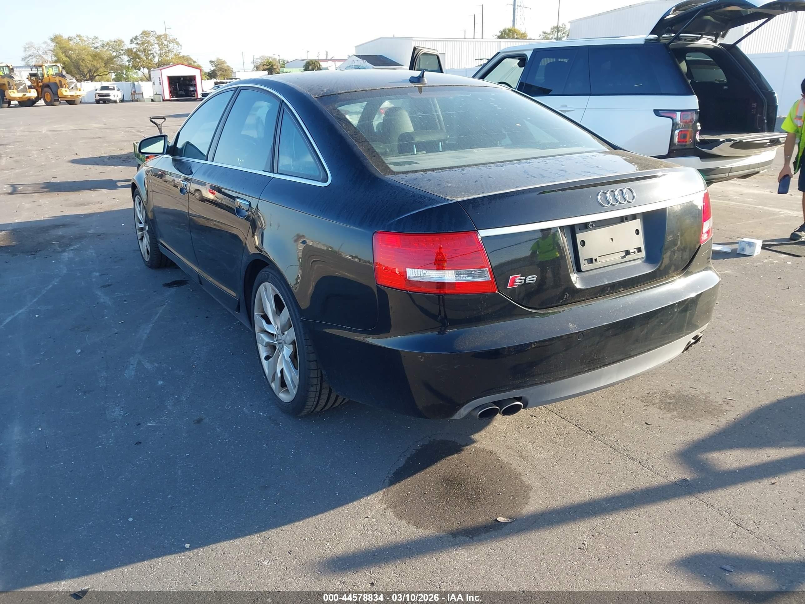 2007 Audi S6 5.2 Black vin: WAUGN74F37N101308