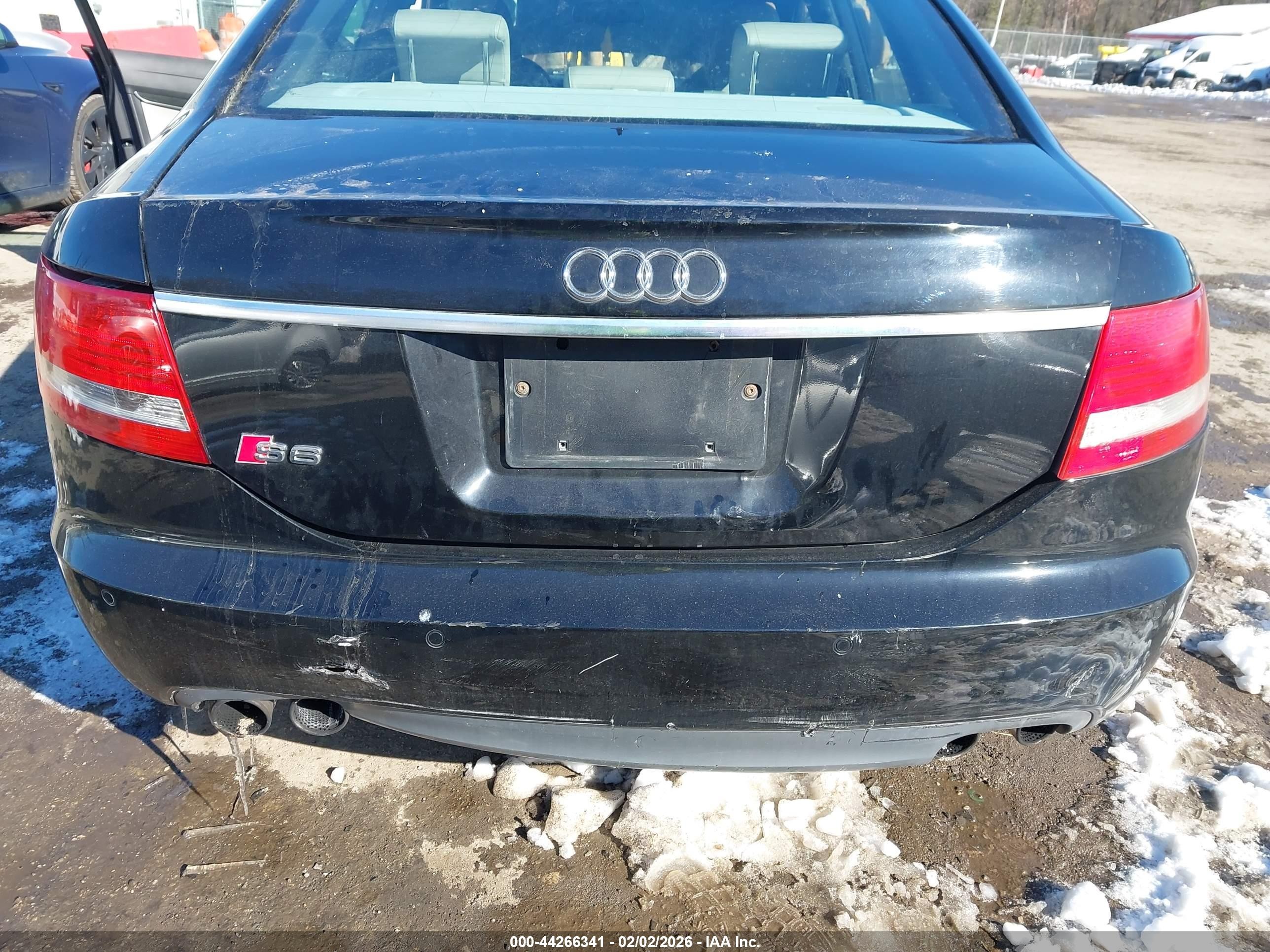 2007 Audi S6 5.2 Black vin: WAUGN74F47N047999