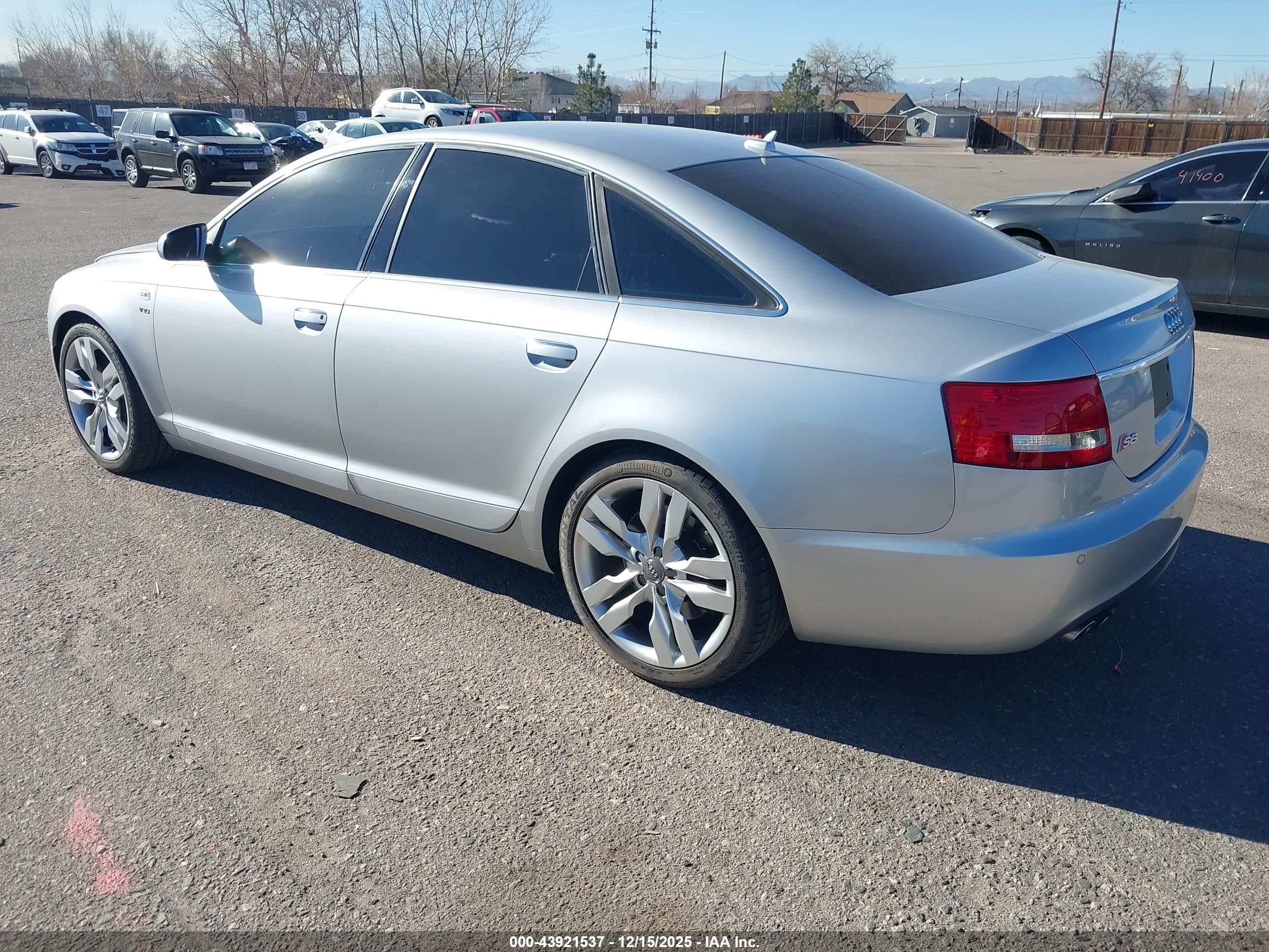 2007 Audi S6 5.2 Silver vin: WAUGN74FX7N045867