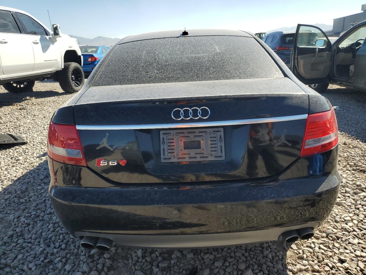 2007 Audi S6 Quattro Black vin: WAUGN94F07N103707