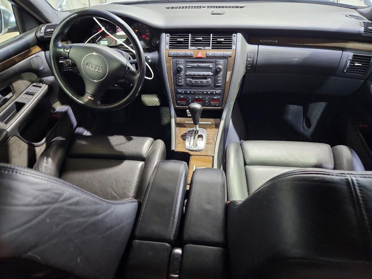2001 Audi S8 Quattro Silver vin: WAUGU54D31N012917