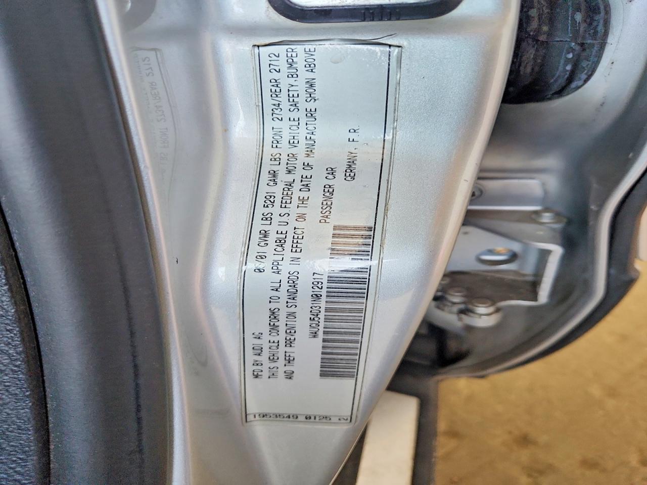 2001 Audi S8 Quattro Silver vin: WAUGU54D31N012917