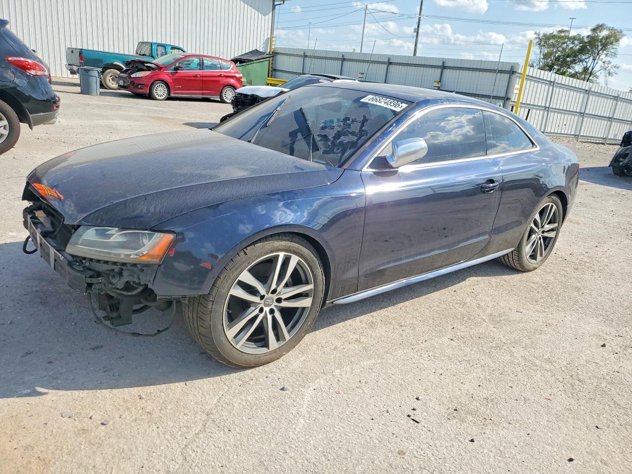 2010 Audi S5 Quattro Prestige Черный vin: WAUGVAFR2AA053643