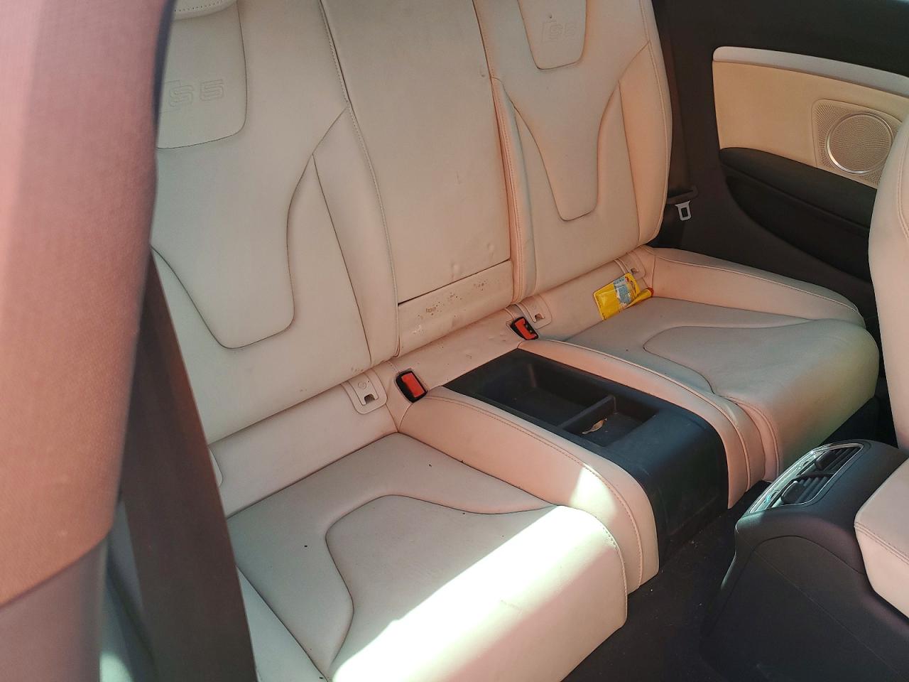 2010 Audi S5 Quattro Prestige Черный vin: WAUGVAFR2AA053643