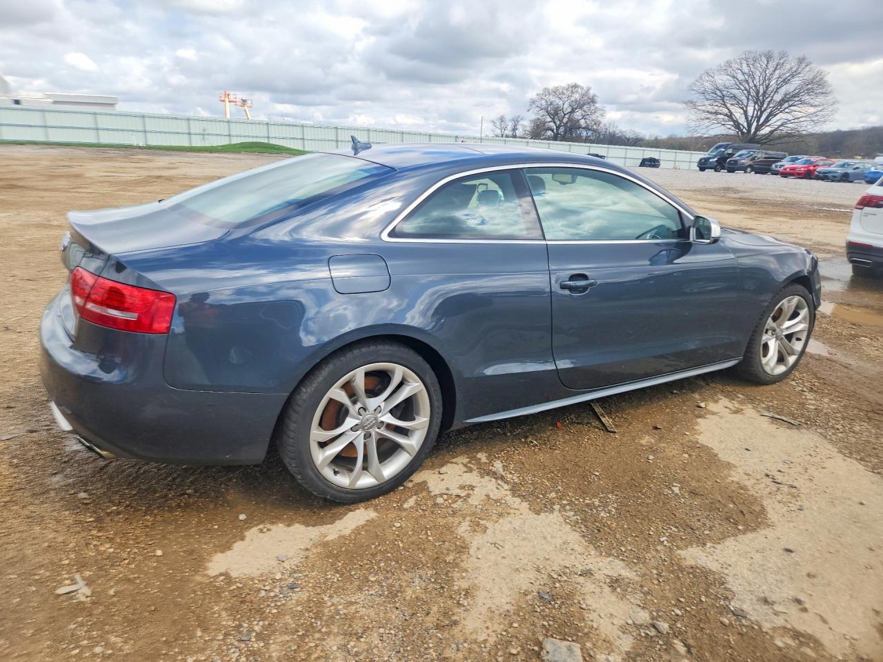 2011 Audi S5 Premium Plus Gray vin: WAUGVAFR6BA063125