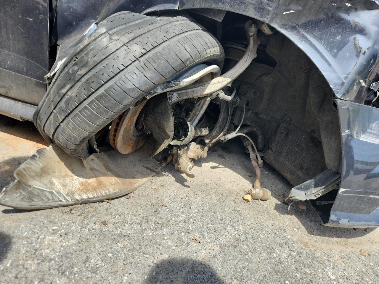 2018 Audi A6 Prestige Black vin: WAUH3AFC0JN044602 Damage: Right Front Wheel, Broken, Replacement Required