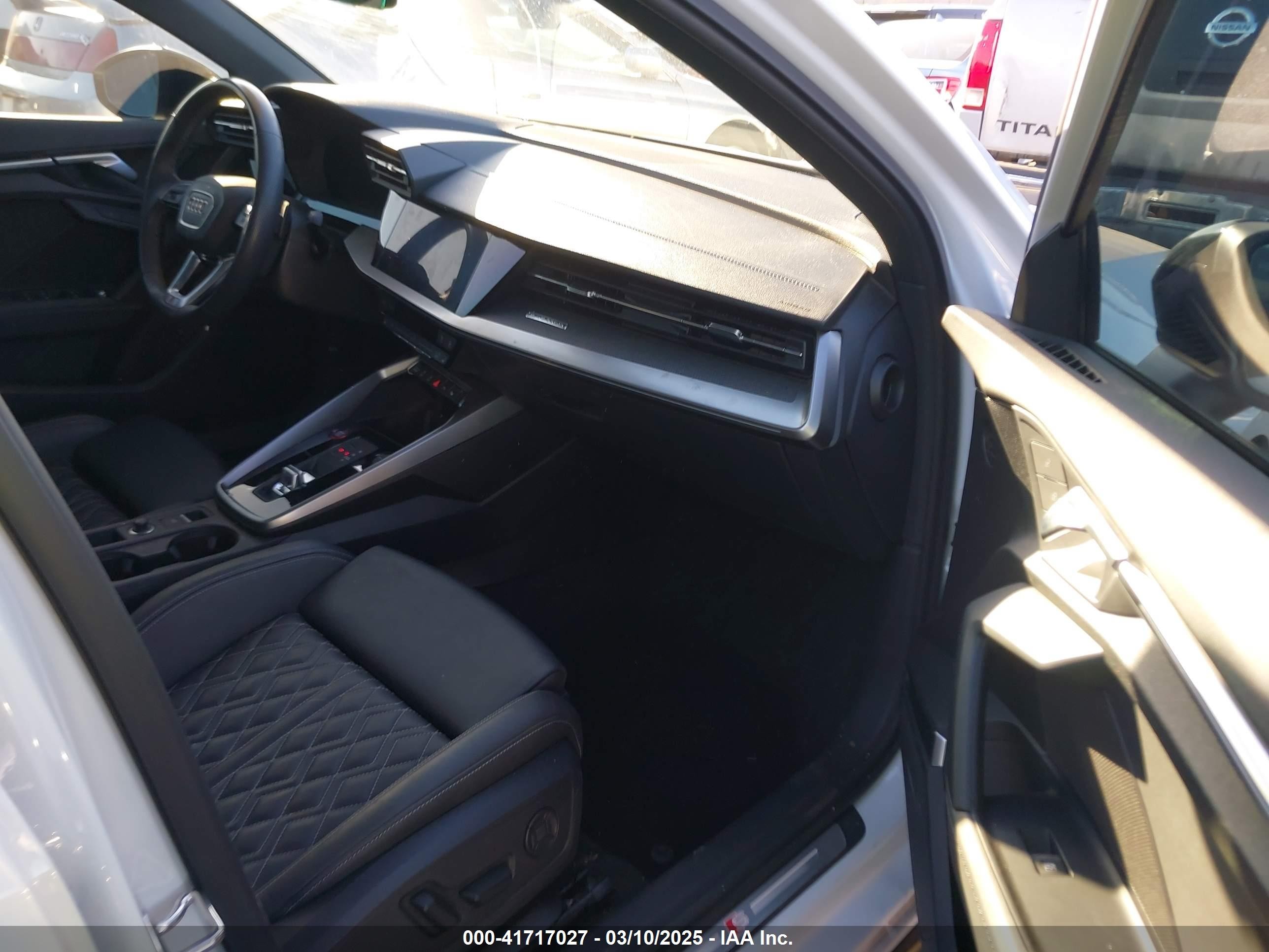 2024 Audi S3 Premium Plus Tfsi Quattro S Tronic White vin: WAUH3DGY1RA083052