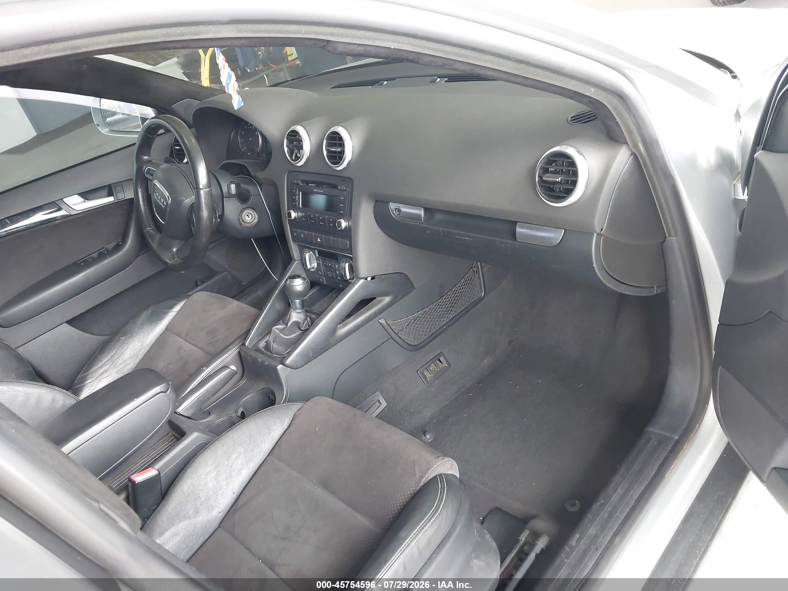 2009 Audi A3 2.0t Silver vin: WAUHE78P89A137626