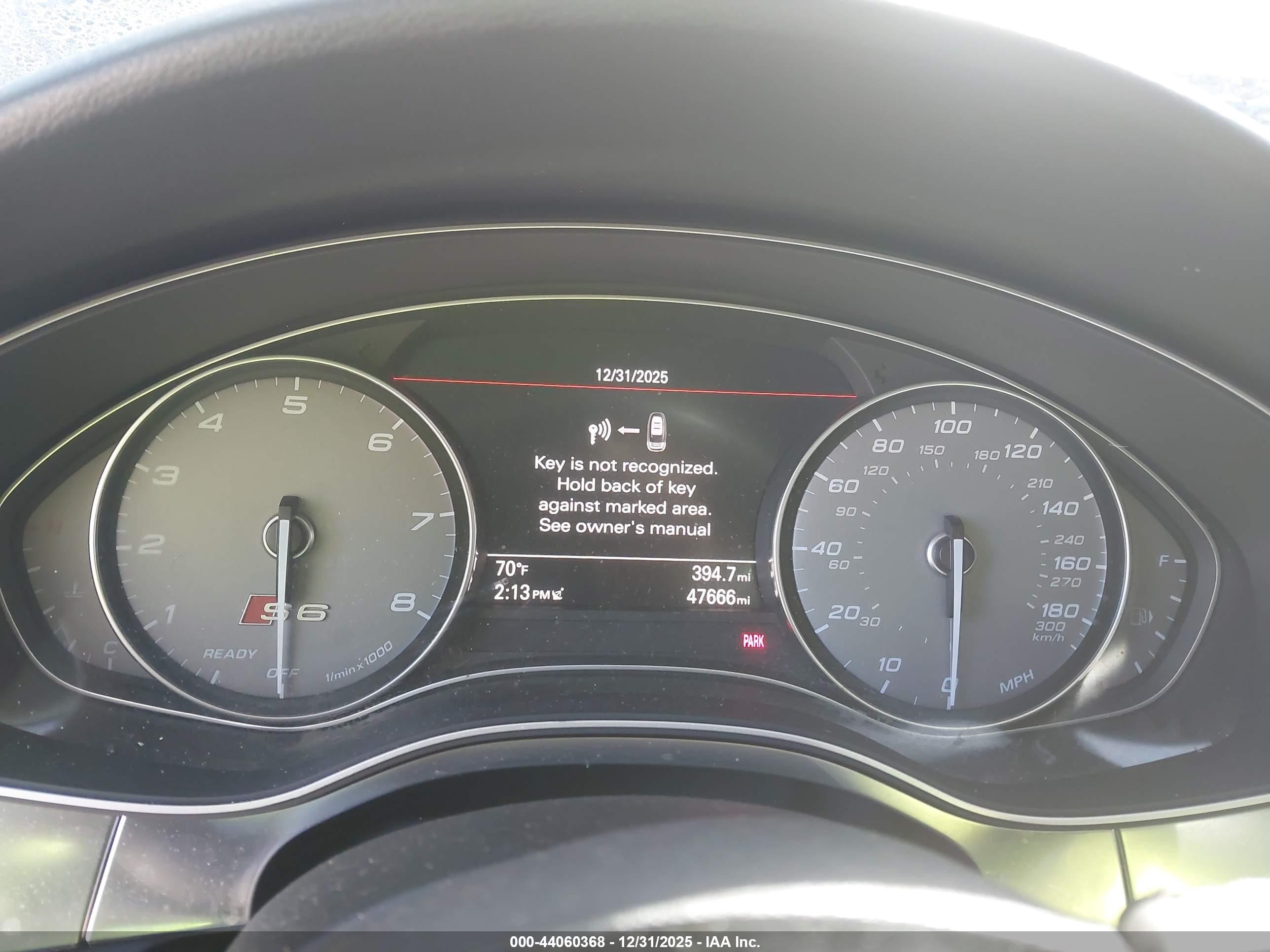 2018 Audi S6 4.0t Premium Plus Синий vin: WAUHFAFC4JN086584