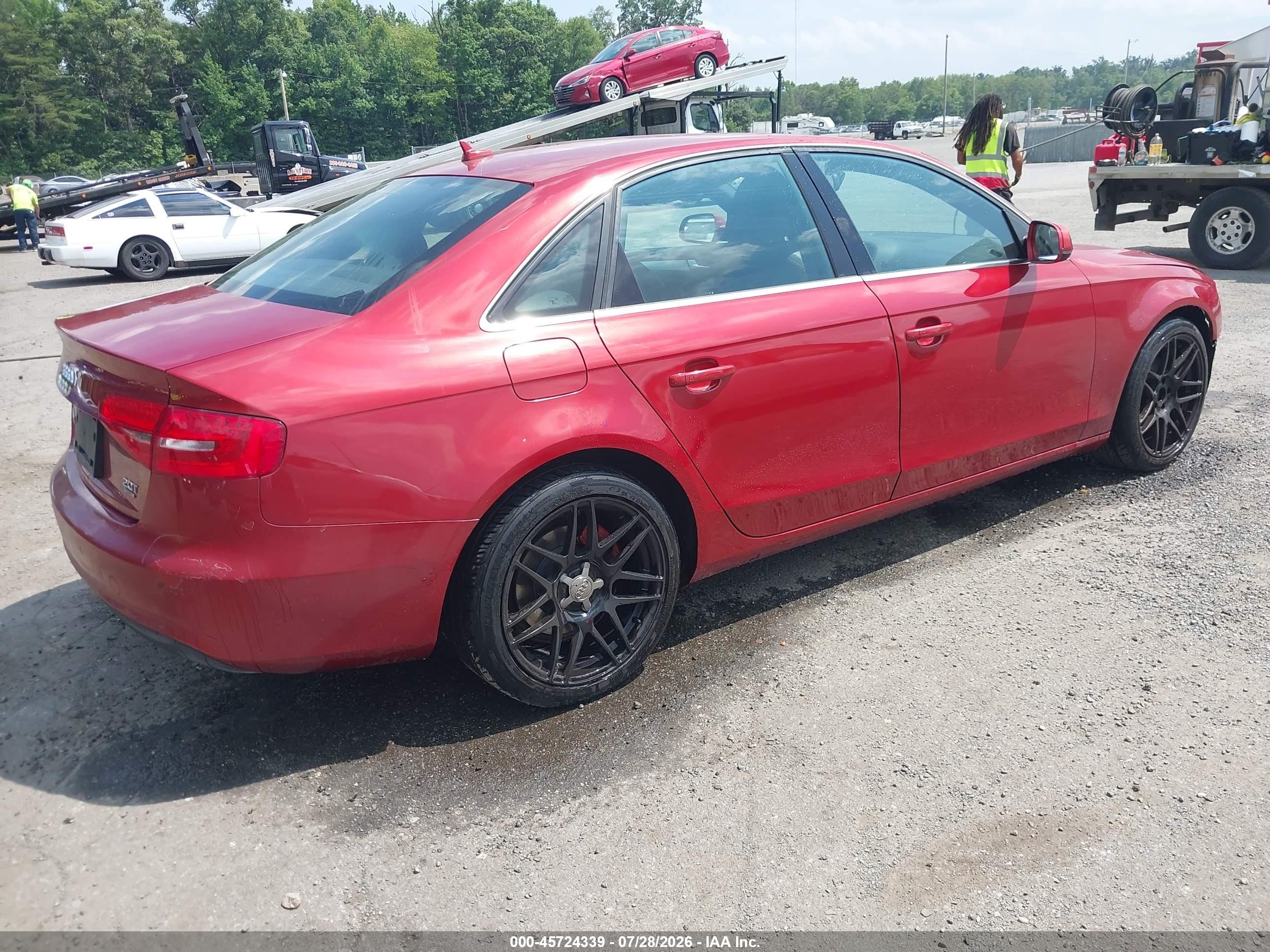2013 Audi A4 2.0t Premium Оранжевый vin: WAUHFAFL4DA170027